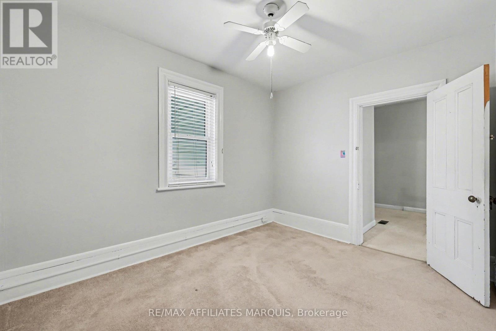 44 CORNELIA STREET EAST Image 26