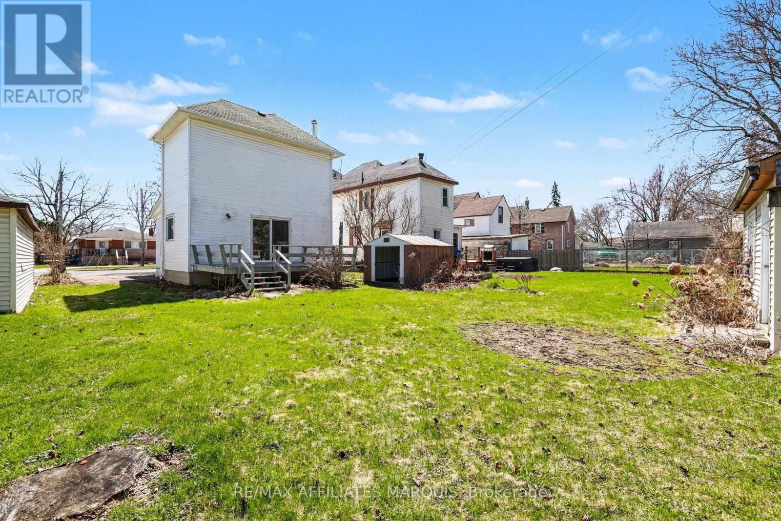 44 CORNELIA STREET EAST Image 34