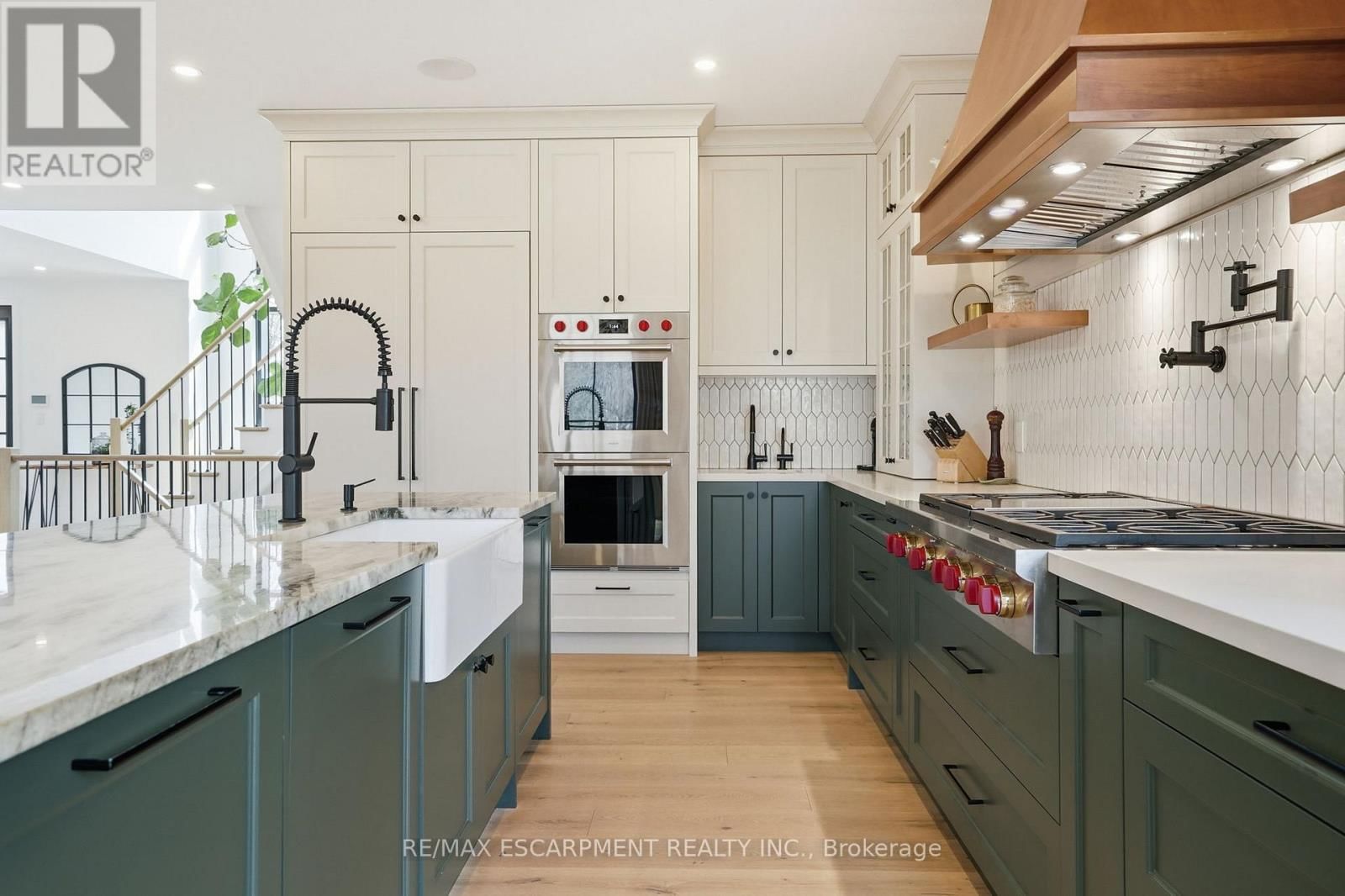 136 ROCKCLIFFE ROAD Image 16