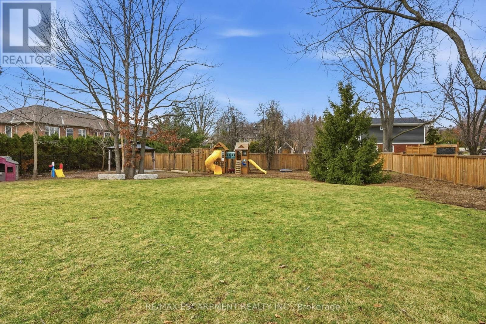 136 ROCKCLIFFE ROAD Image 46