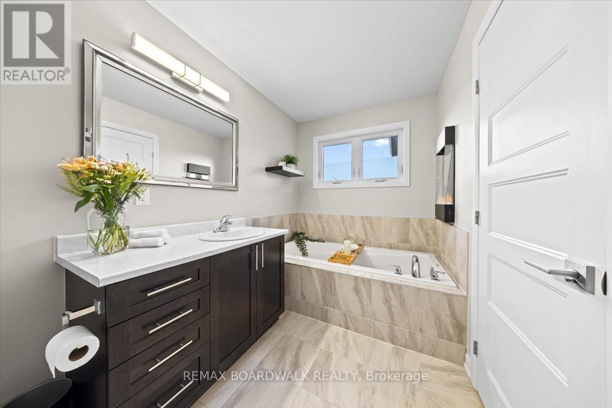 20 GRAHAM STREET Image 22