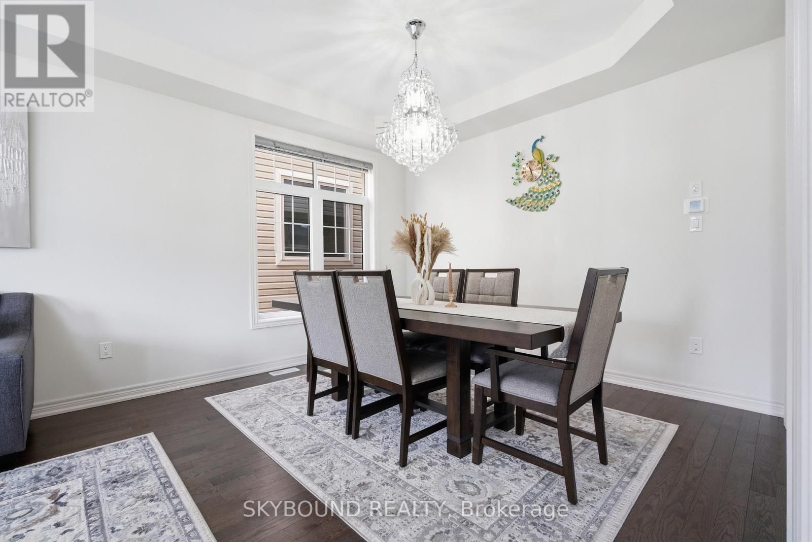 80 HARPIN WAY EAST Image 13