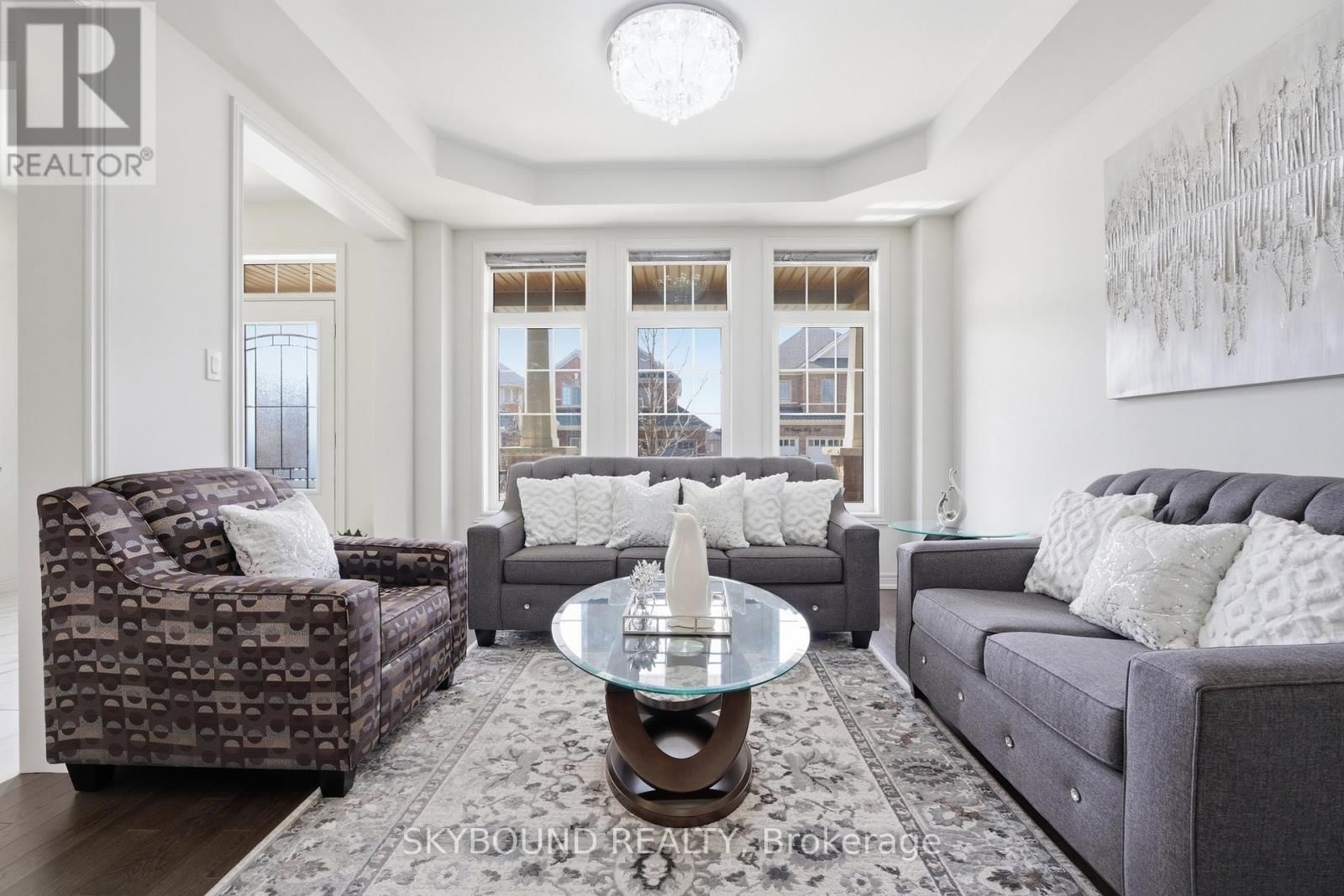 80 HARPIN WAY EAST Image 14