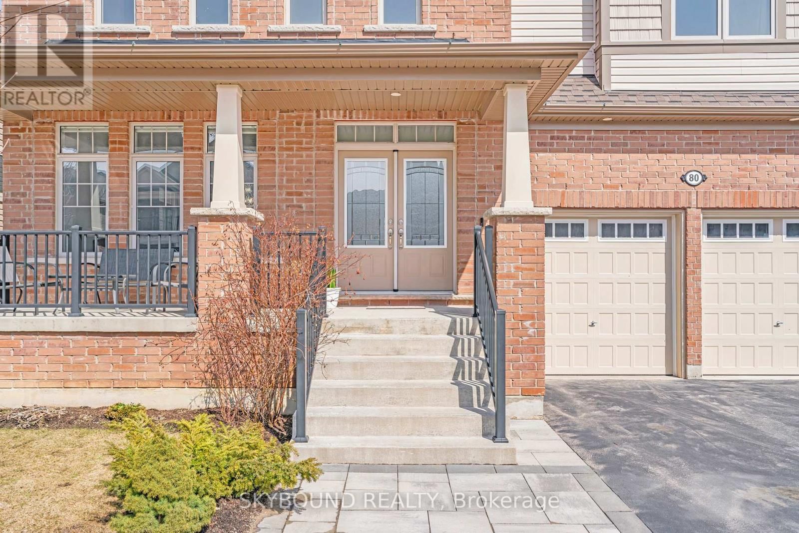 80 HARPIN WAY EAST Image 4