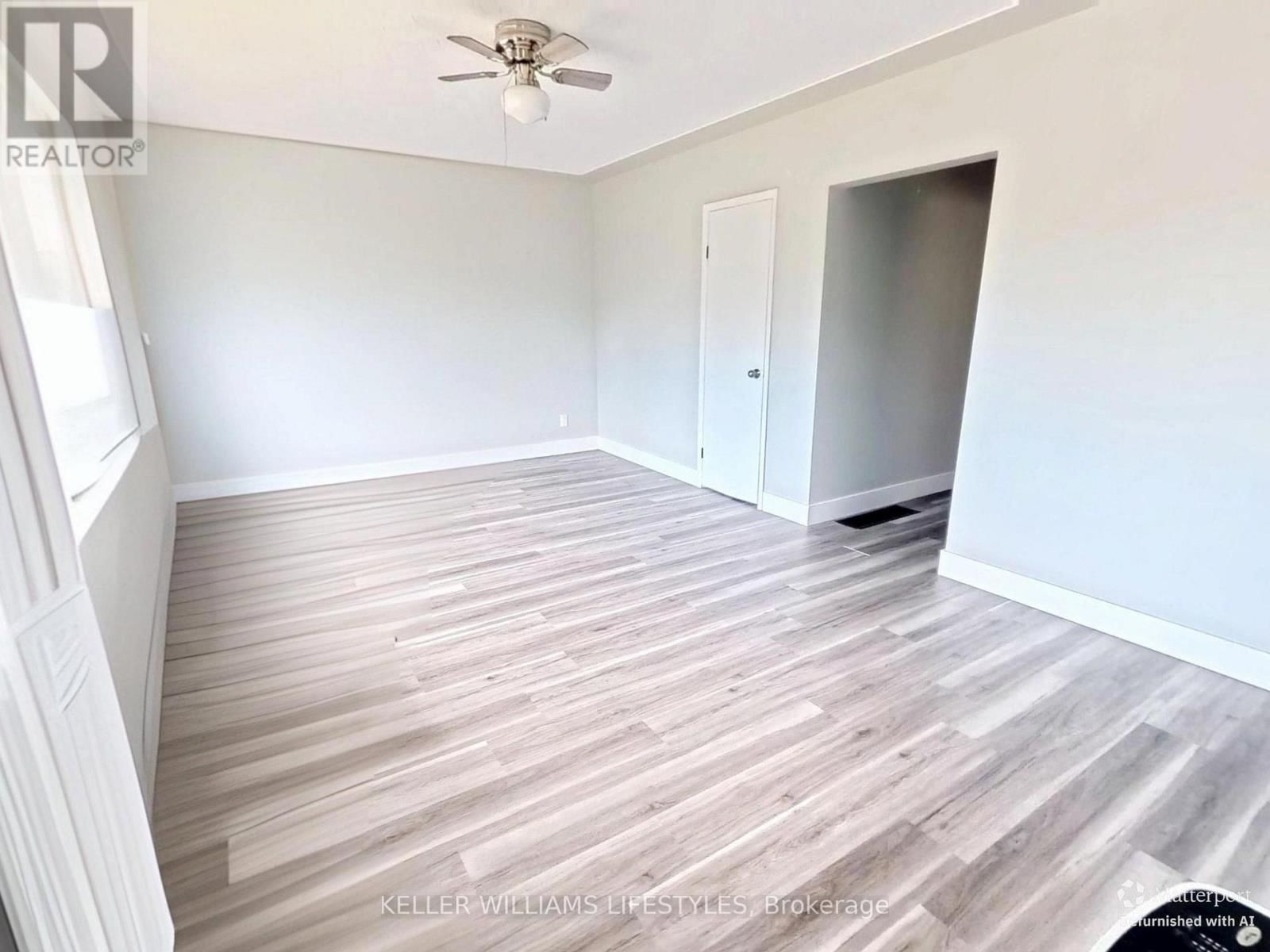 74 ESSEX STREET Image 14