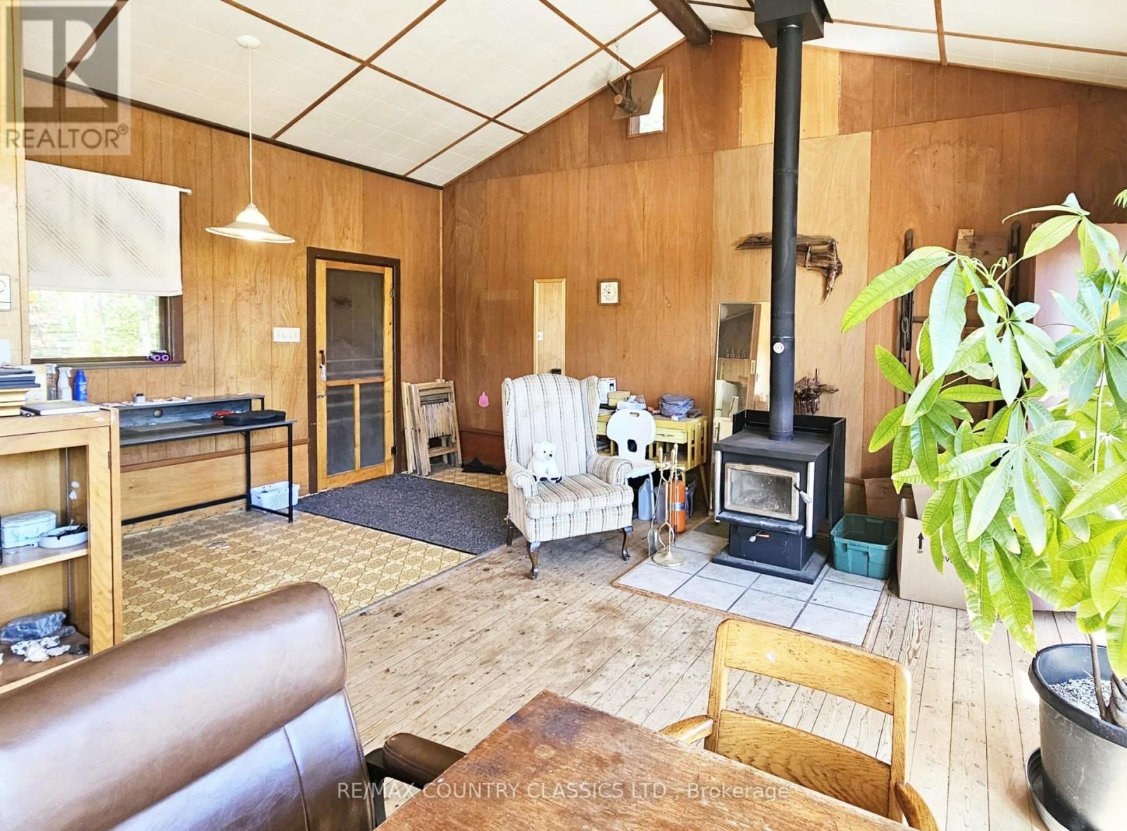 738 DAM LAKE ROAD Image 9