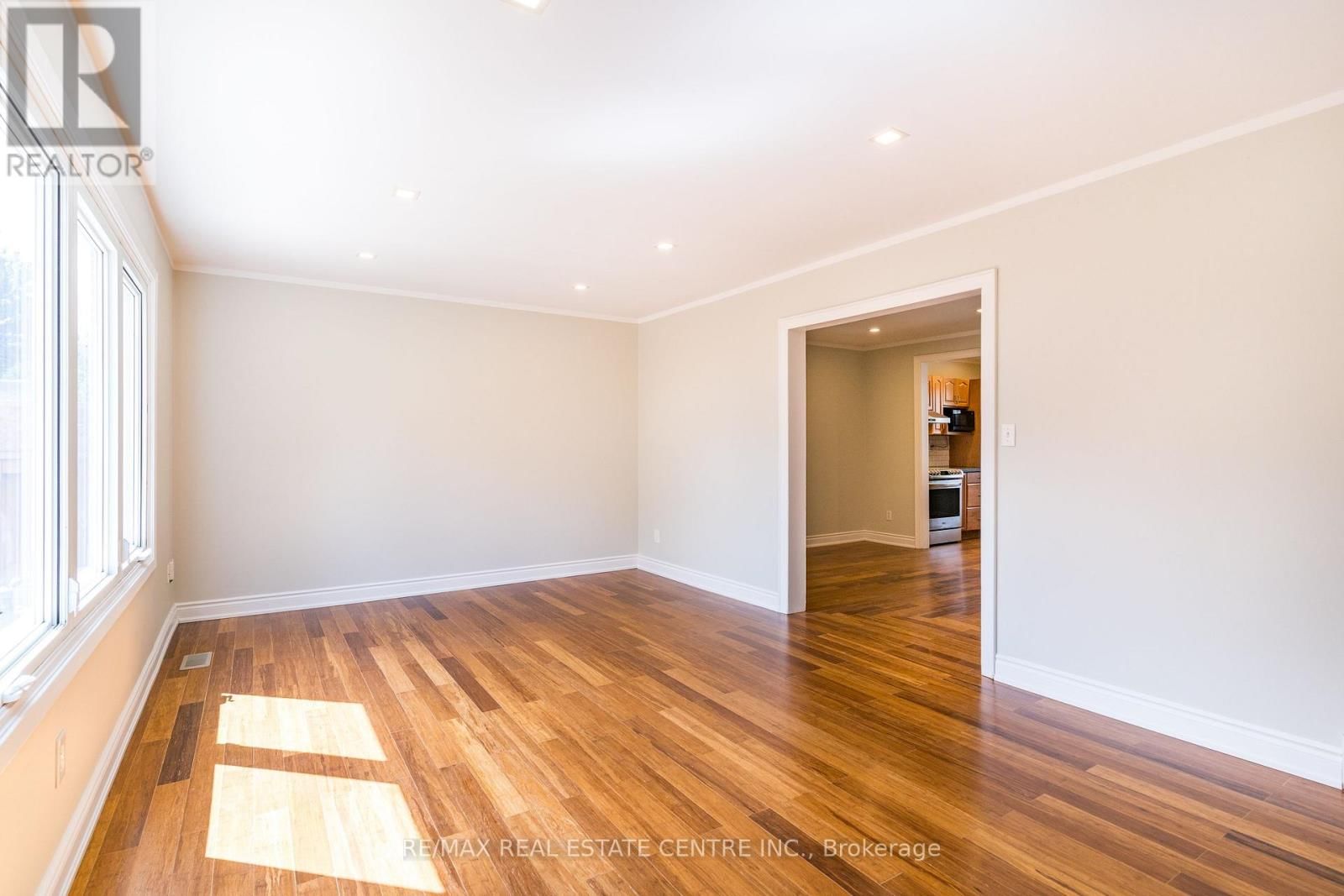 3 - 85 ALBRIGHT ROAD Image 7