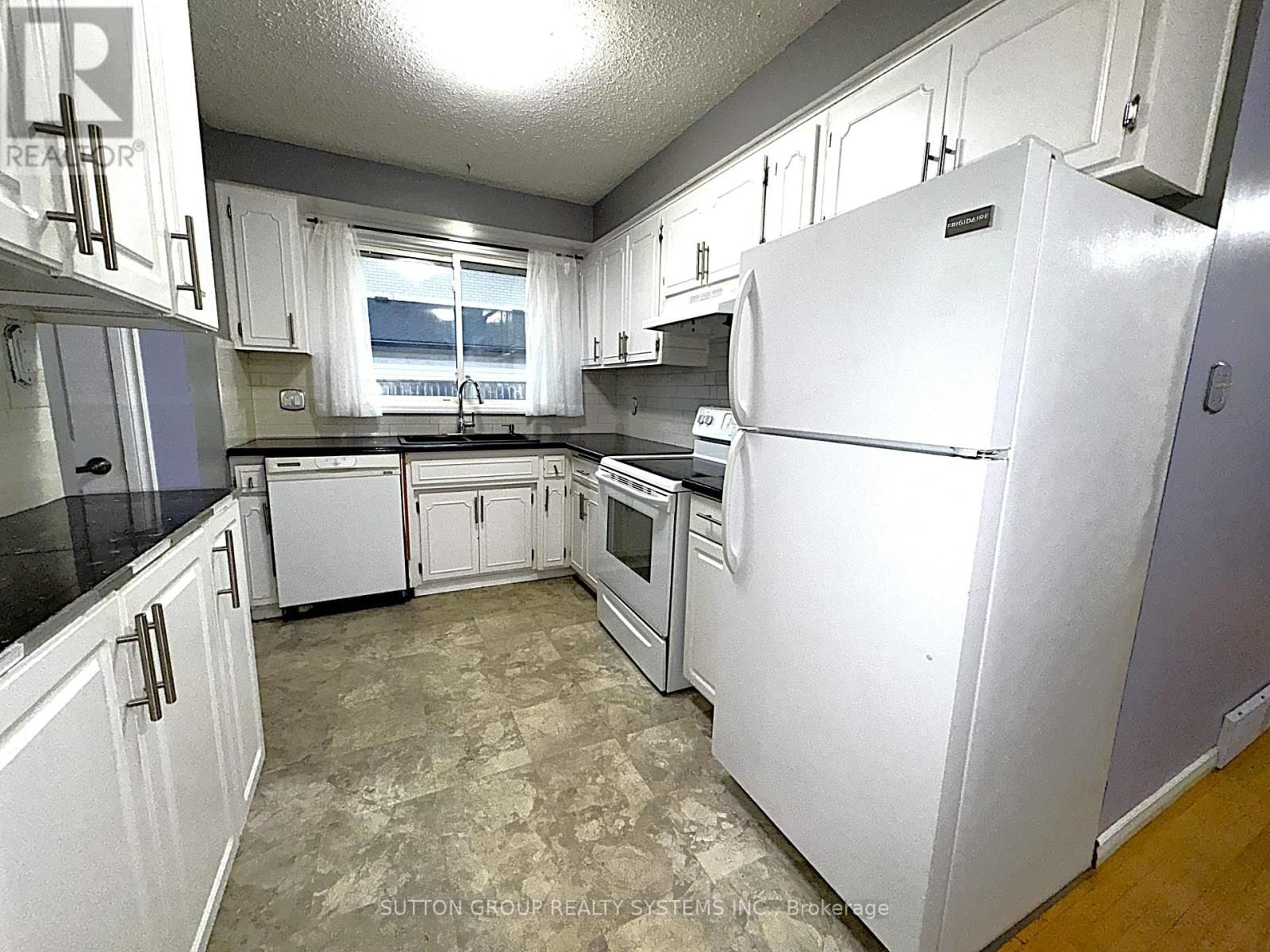 42 INGLESIDE DRIVE Image 10