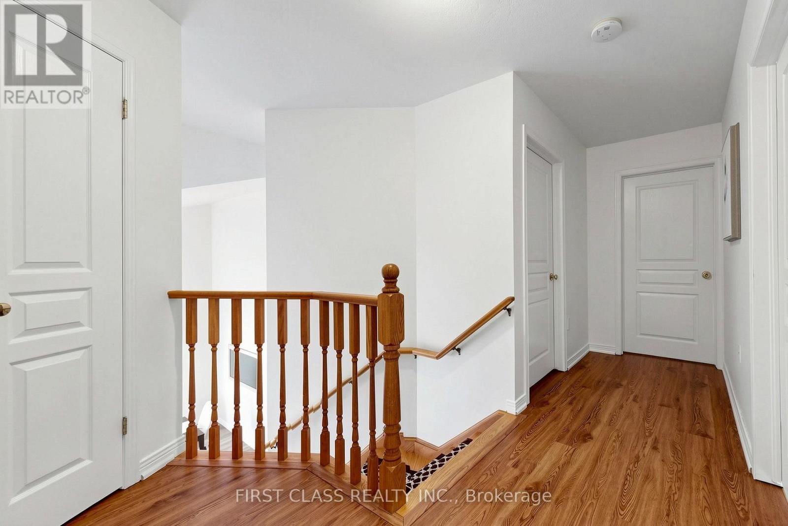 11 DIAMOND COURT Image 26