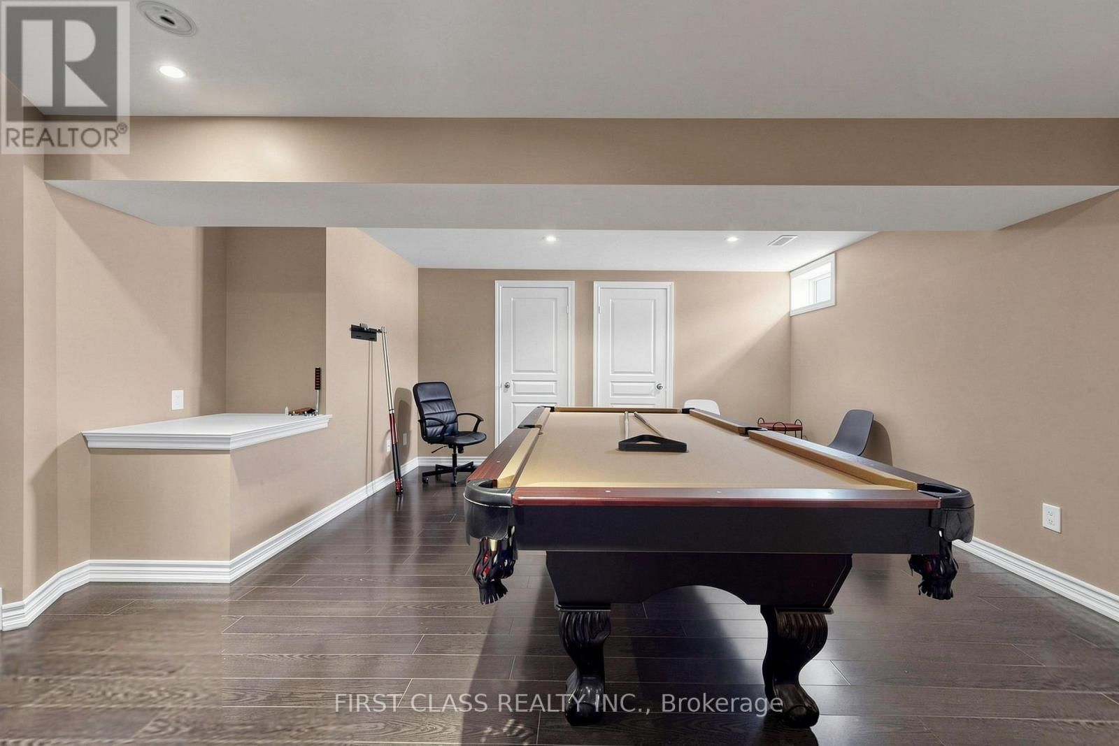 11 DIAMOND COURT Image 46