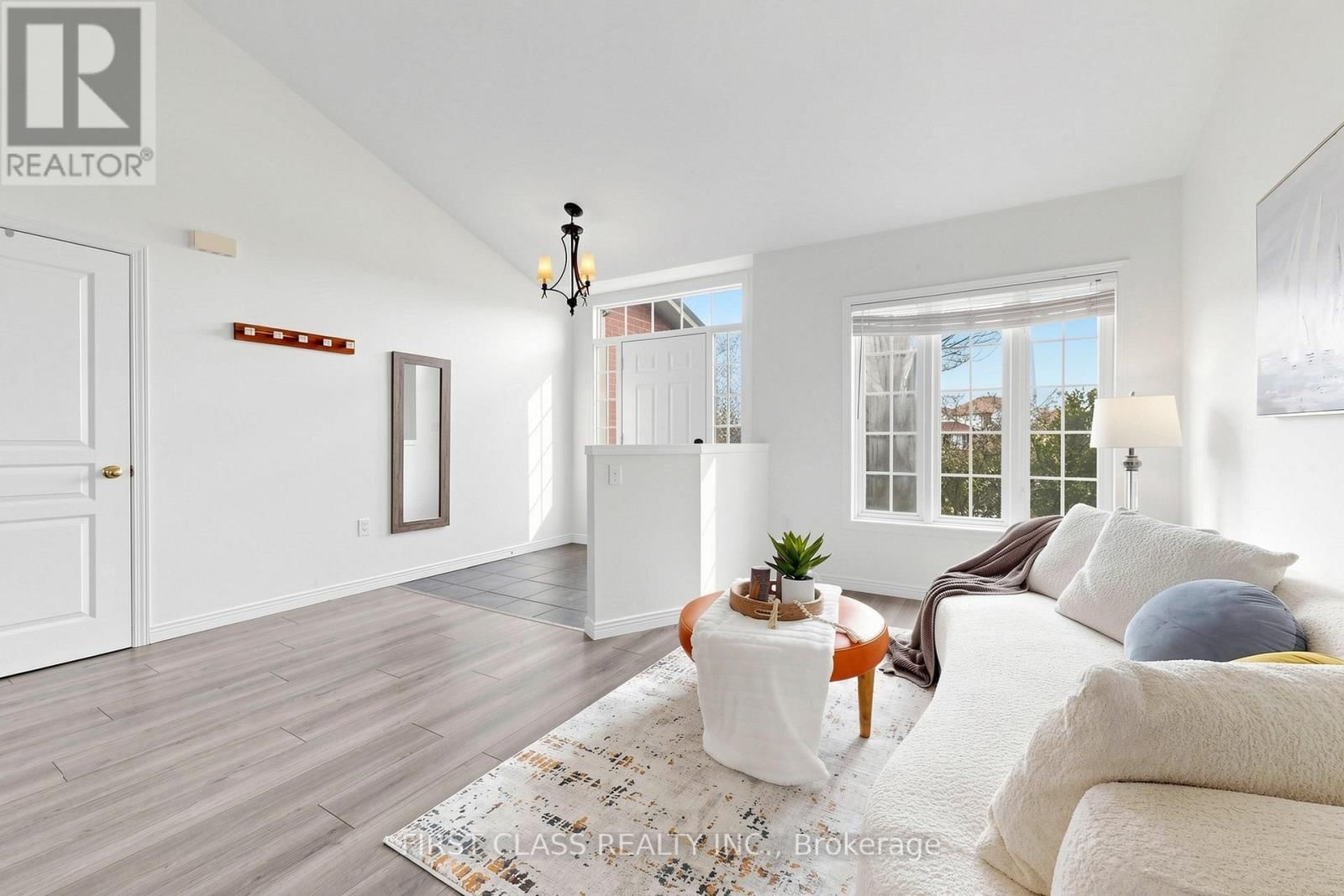 11 DIAMOND COURT Image 5