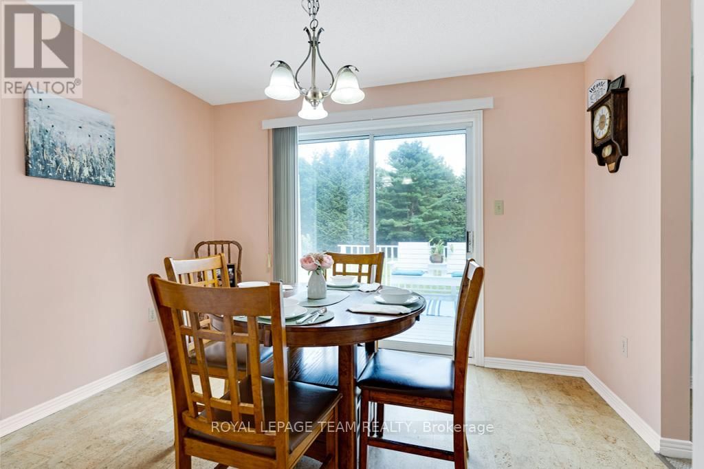 17 MARIC TRAIL Image 14