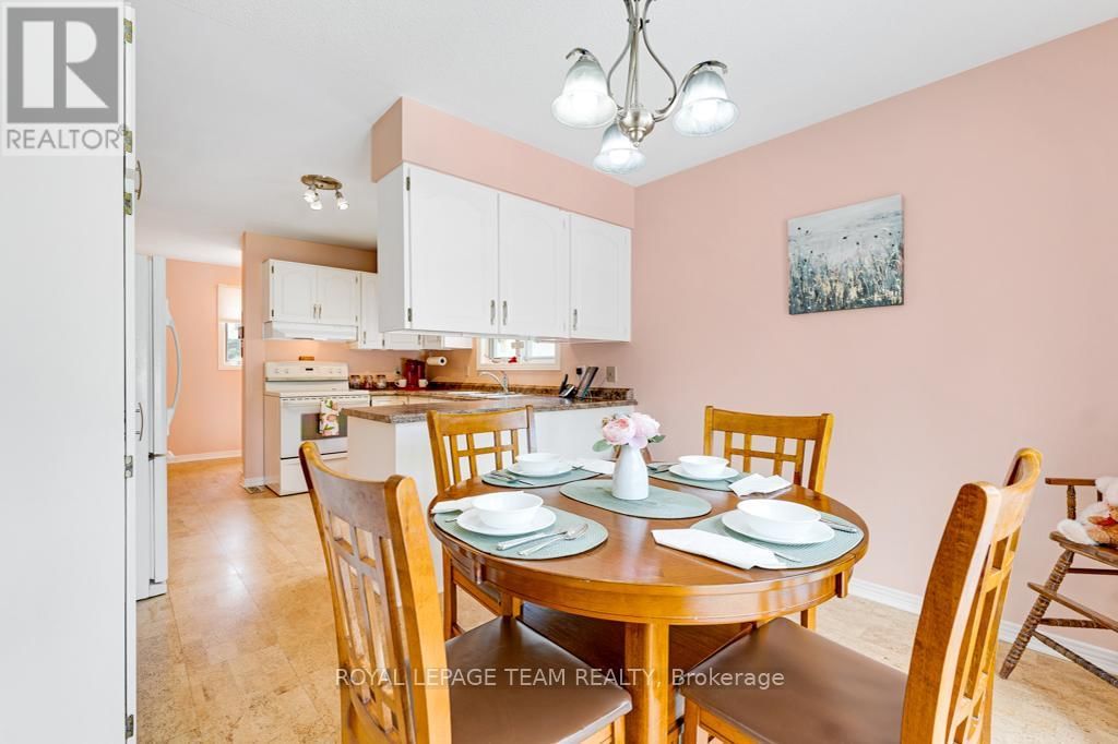 17 MARIC TRAIL Image 16