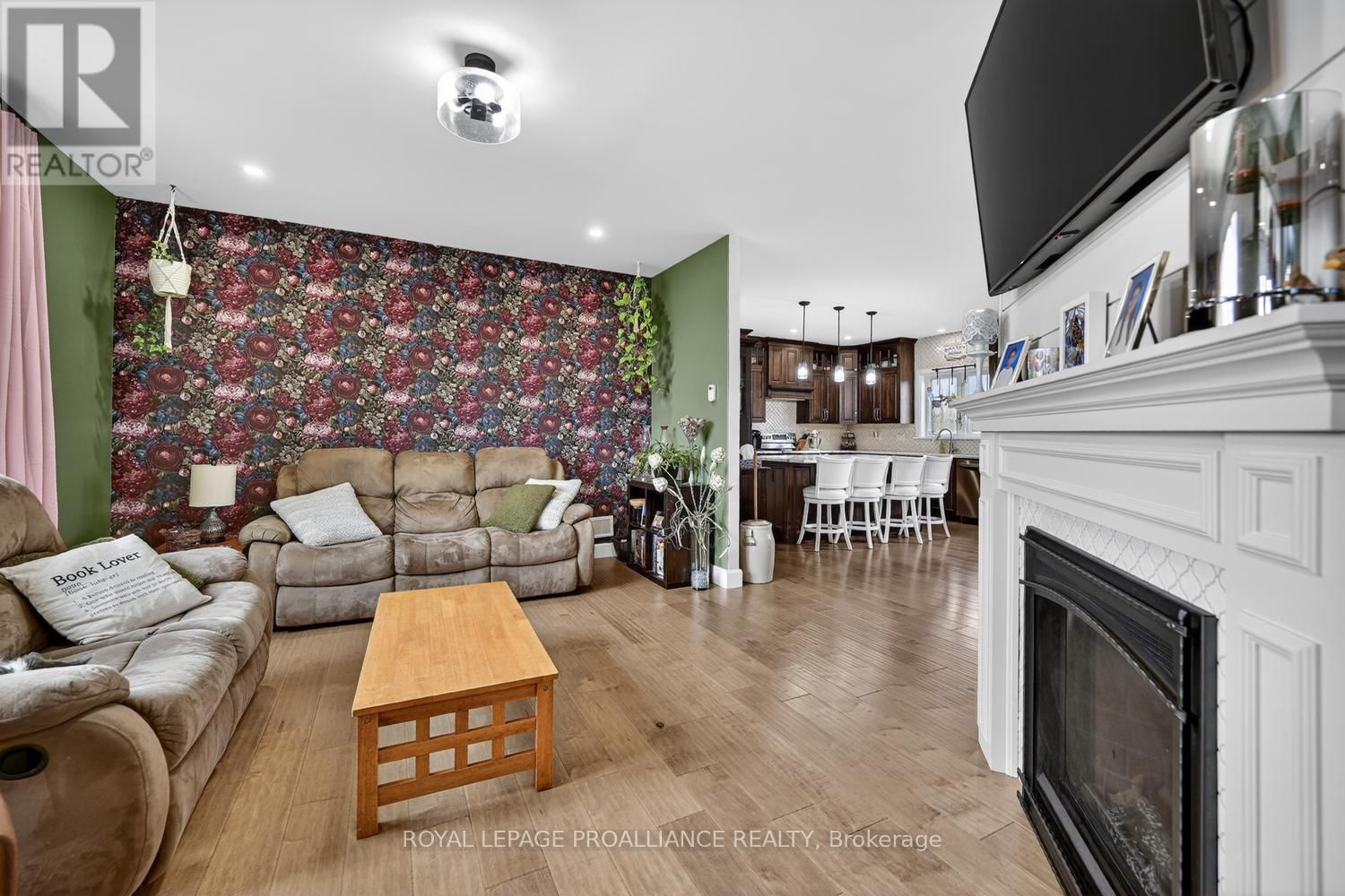 10932 JELLYBY ROAD Image 10