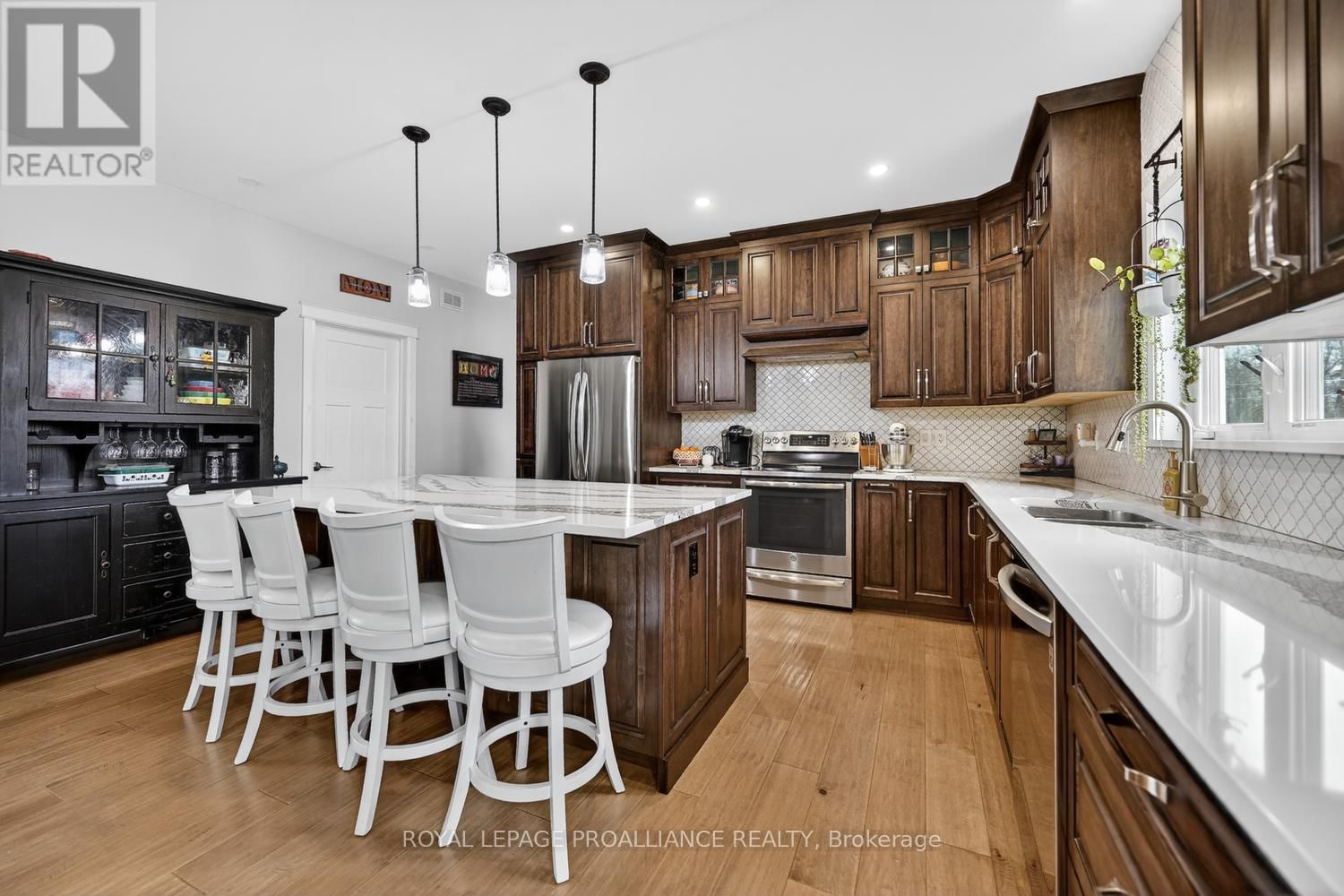 10932 JELLYBY ROAD Image 14