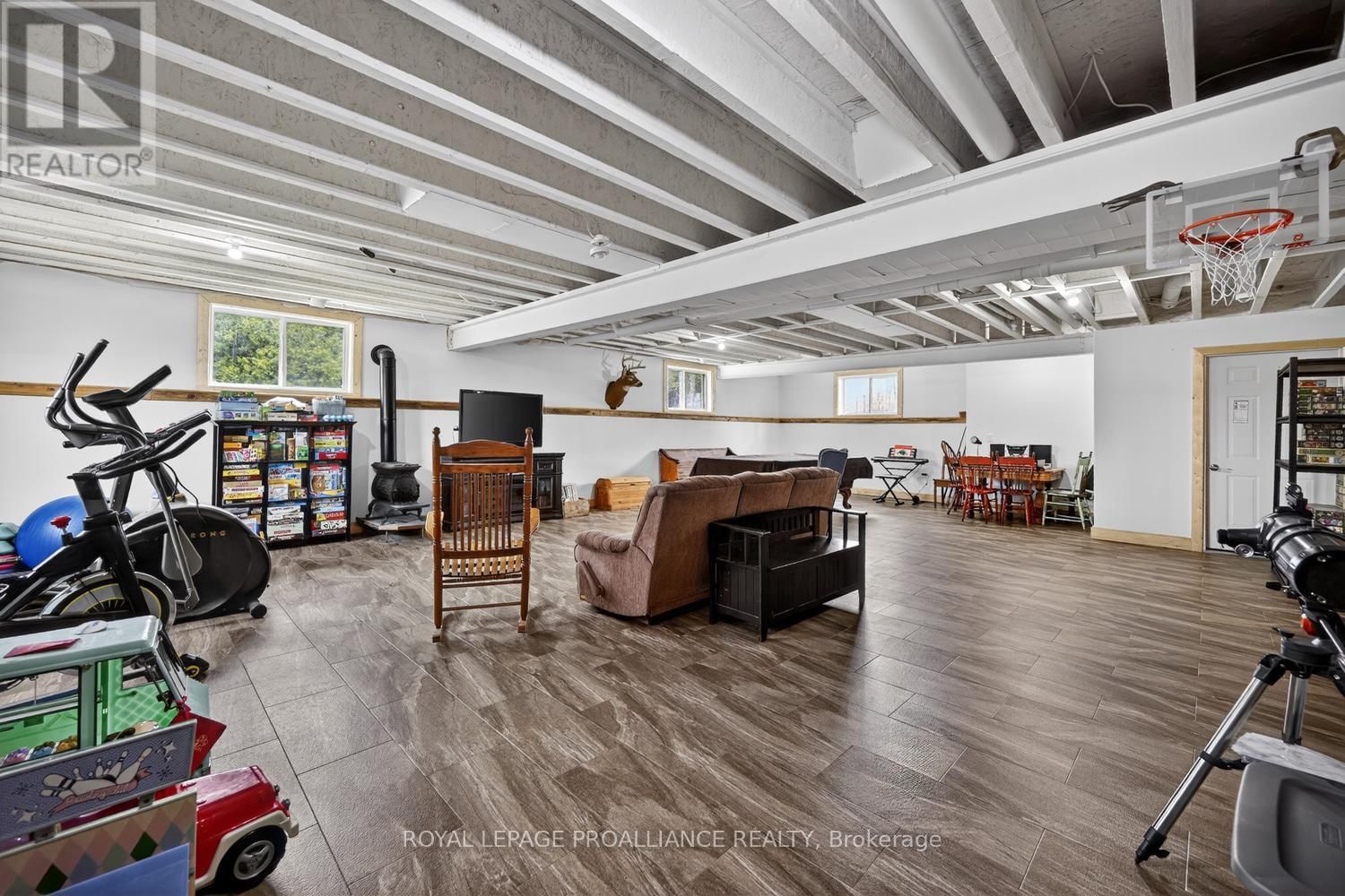 10932 JELLYBY ROAD Image 28