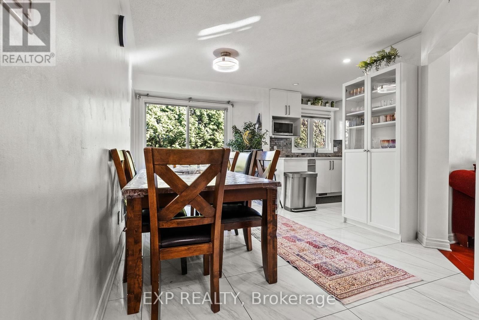 1582 BLOHM DRIVE Image 13