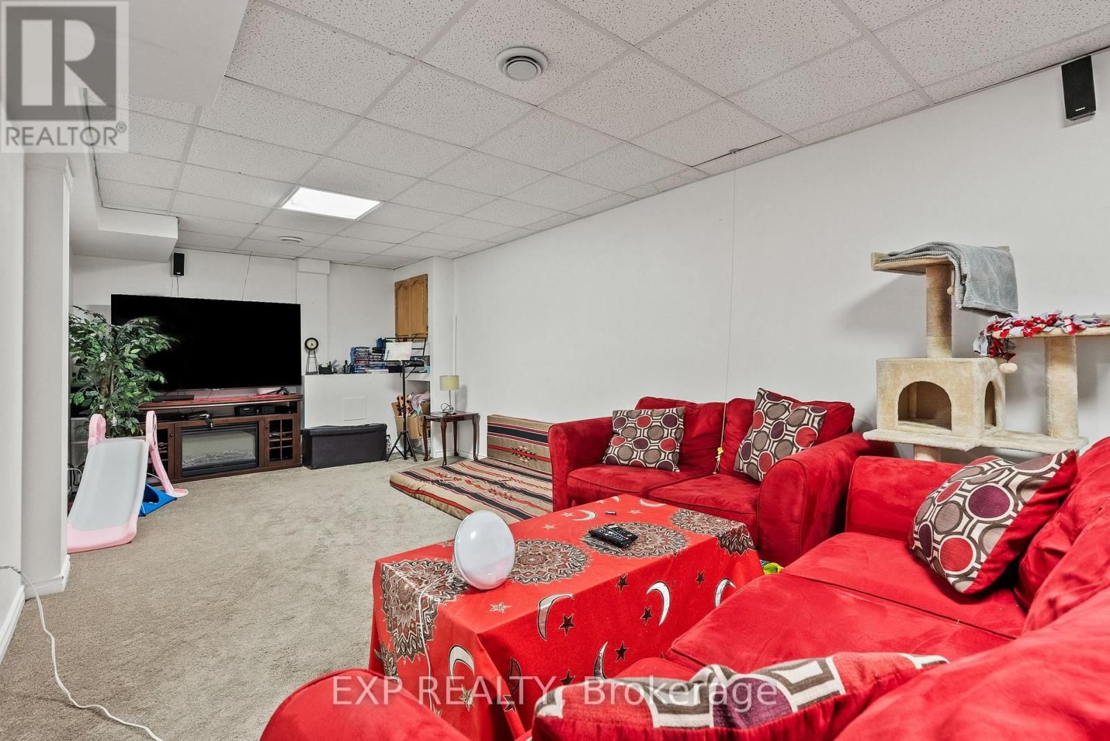 1582 BLOHM DRIVE Image 33