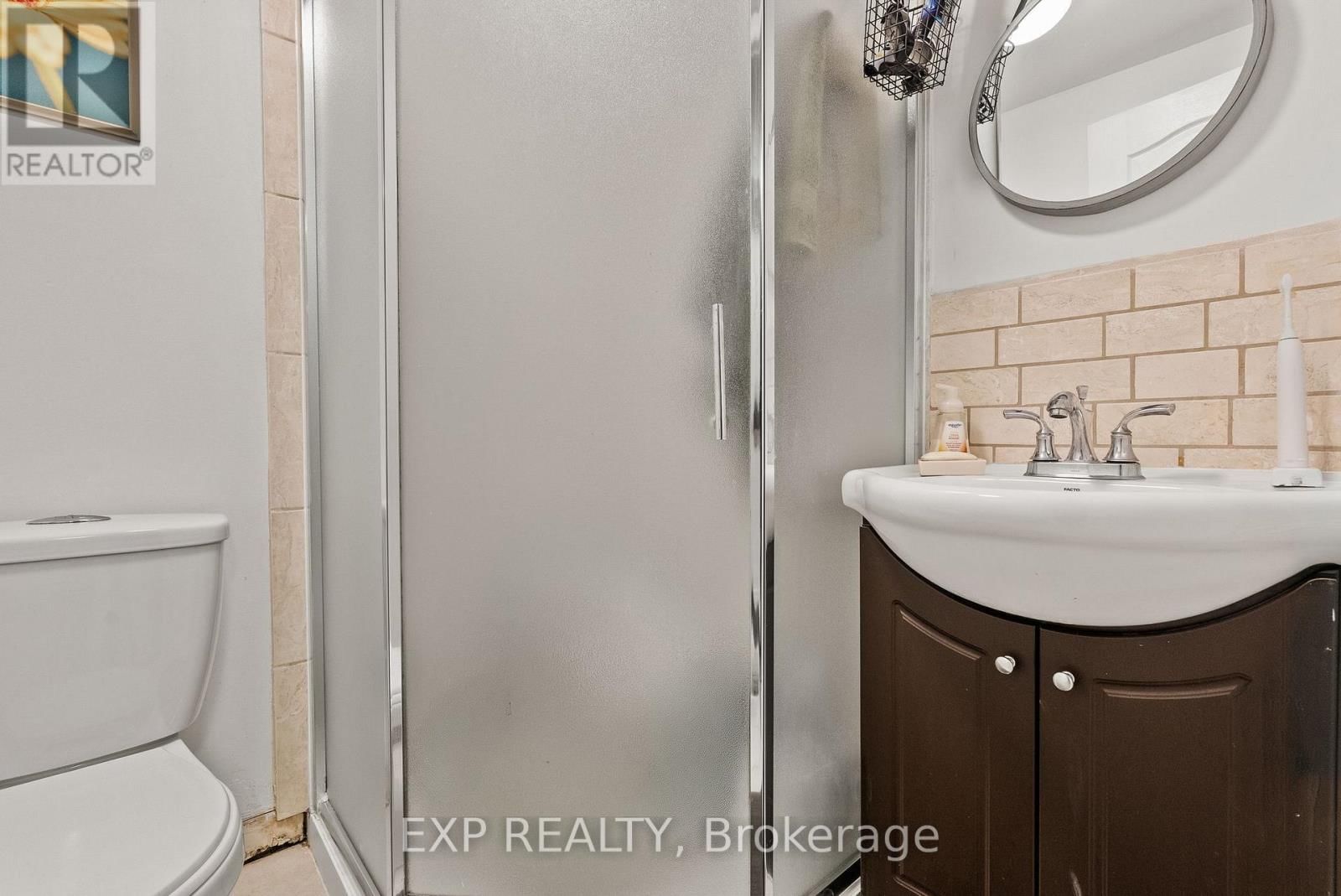 1582 BLOHM DRIVE Image 38