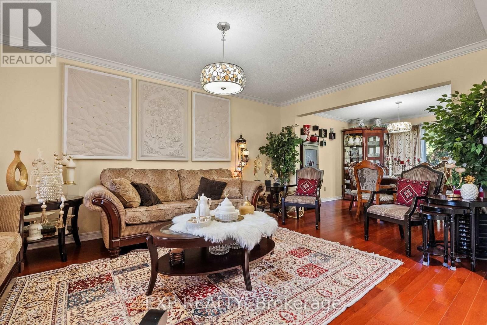 1582 BLOHM DRIVE Image 6