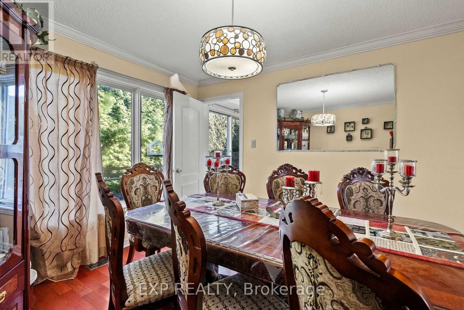 1582 BLOHM DRIVE Image 9