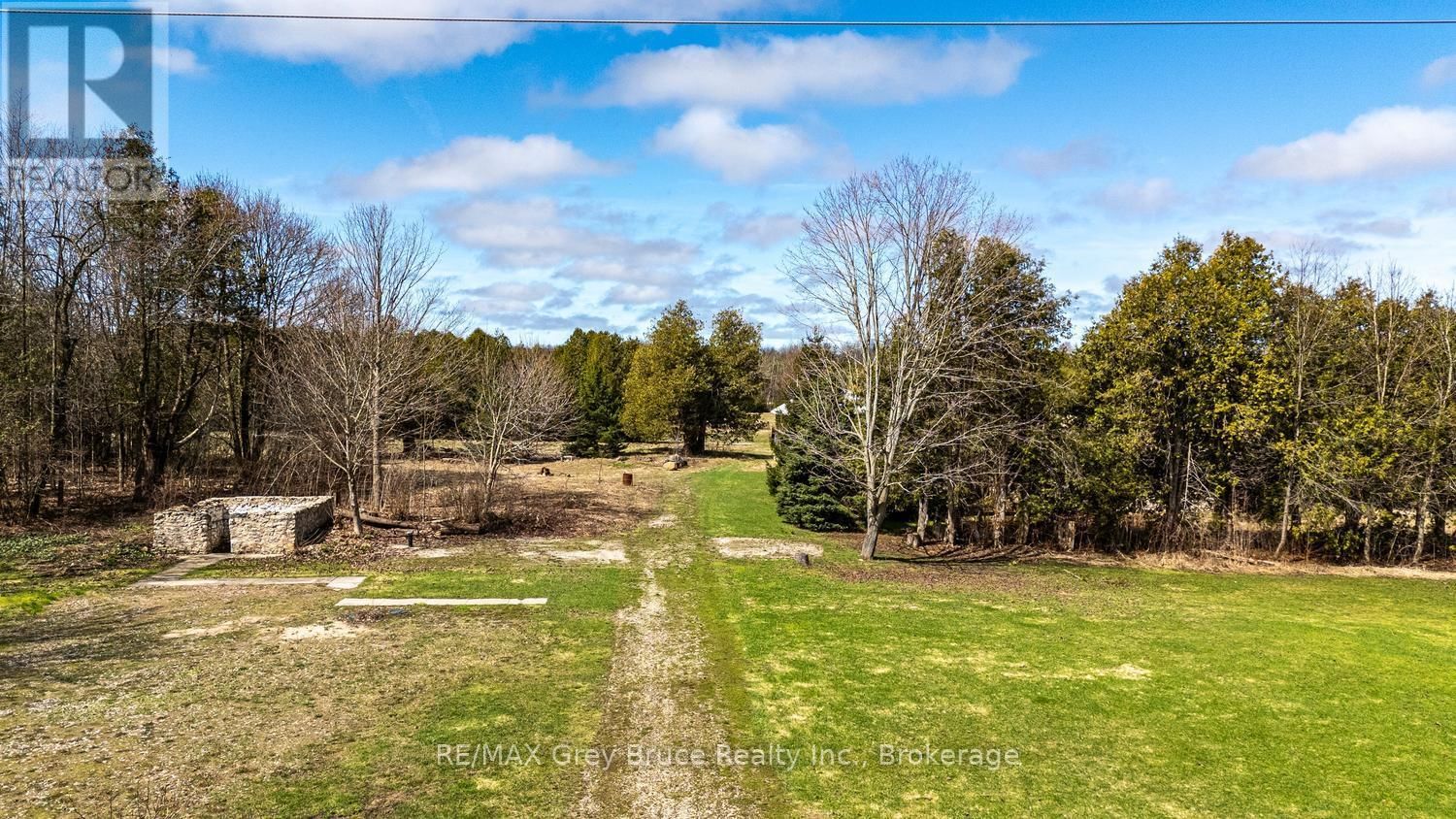 019556 HIGHWAY 6 Image 13