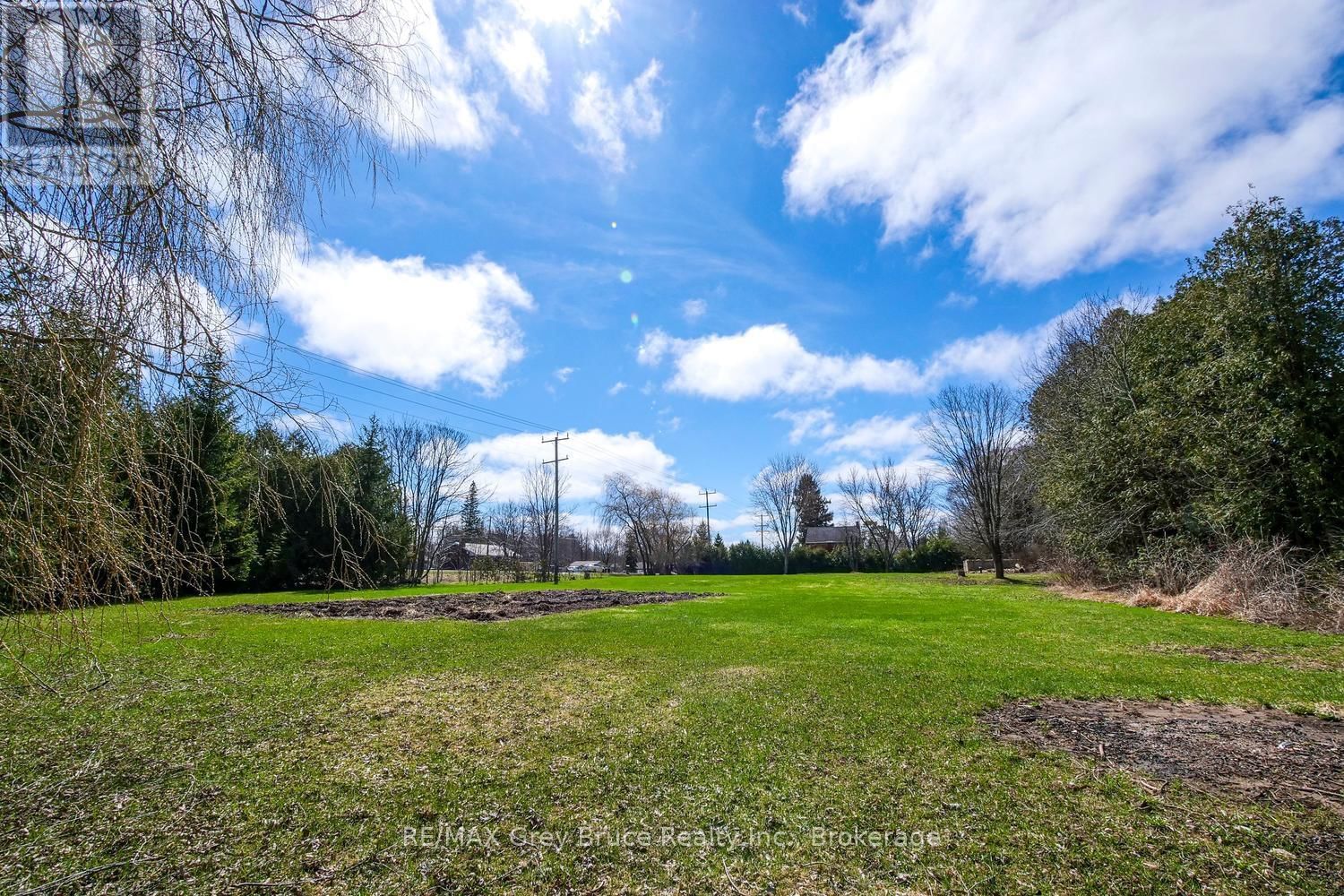 019556 HIGHWAY 6 Image 26