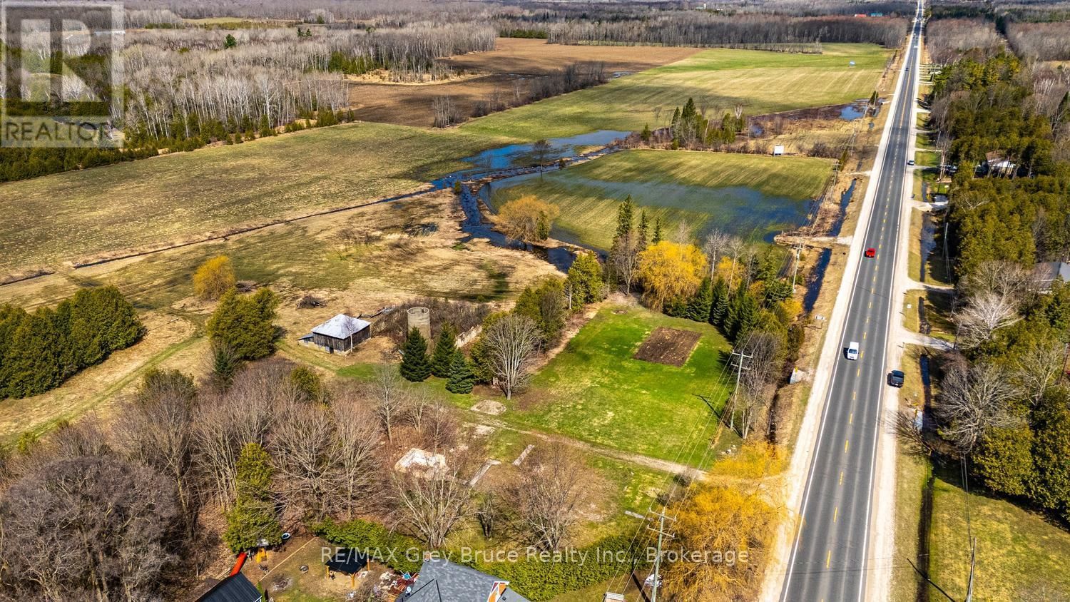 019556 HIGHWAY 6 Image 8