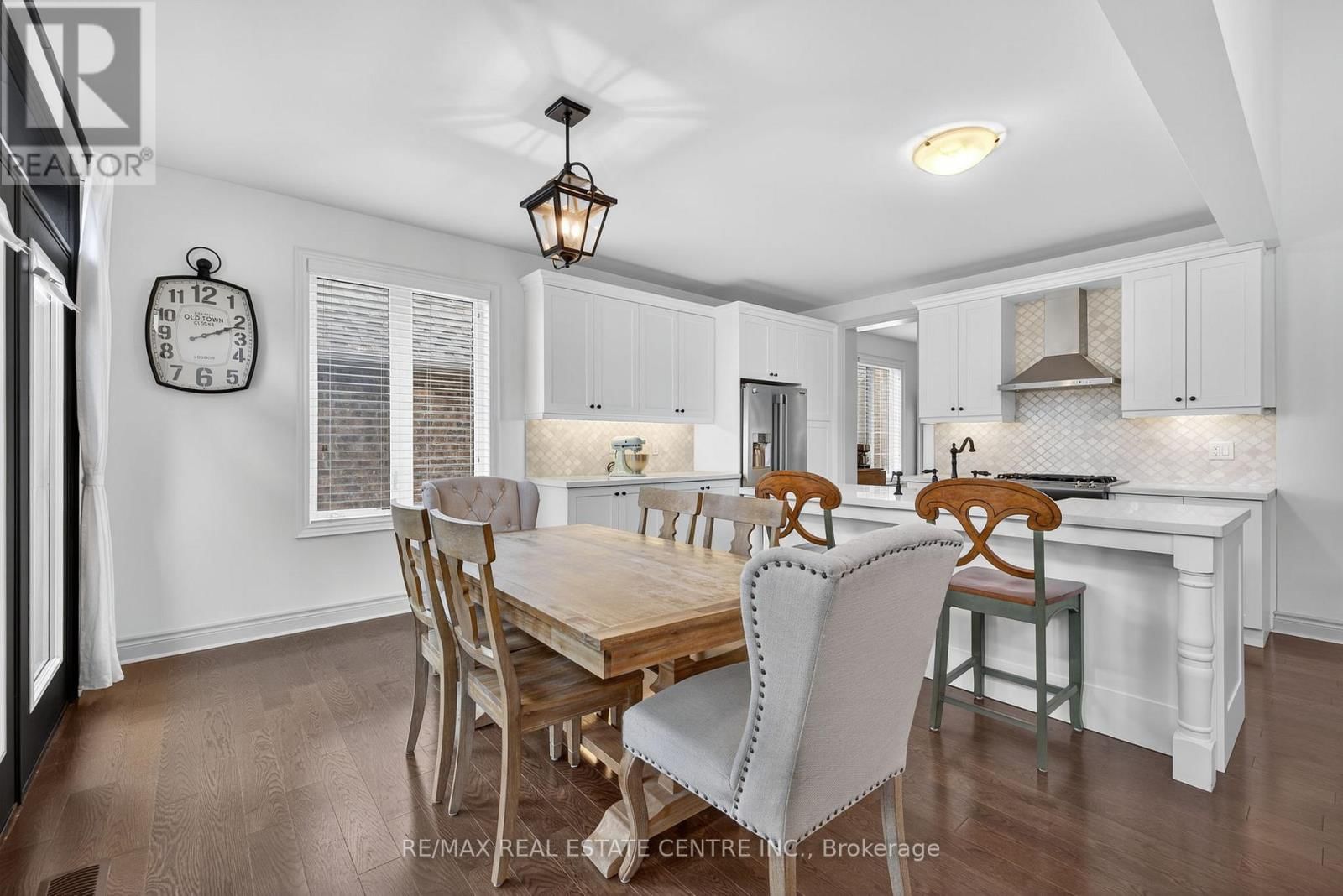 53 ANDERSON AVENUE Image 19