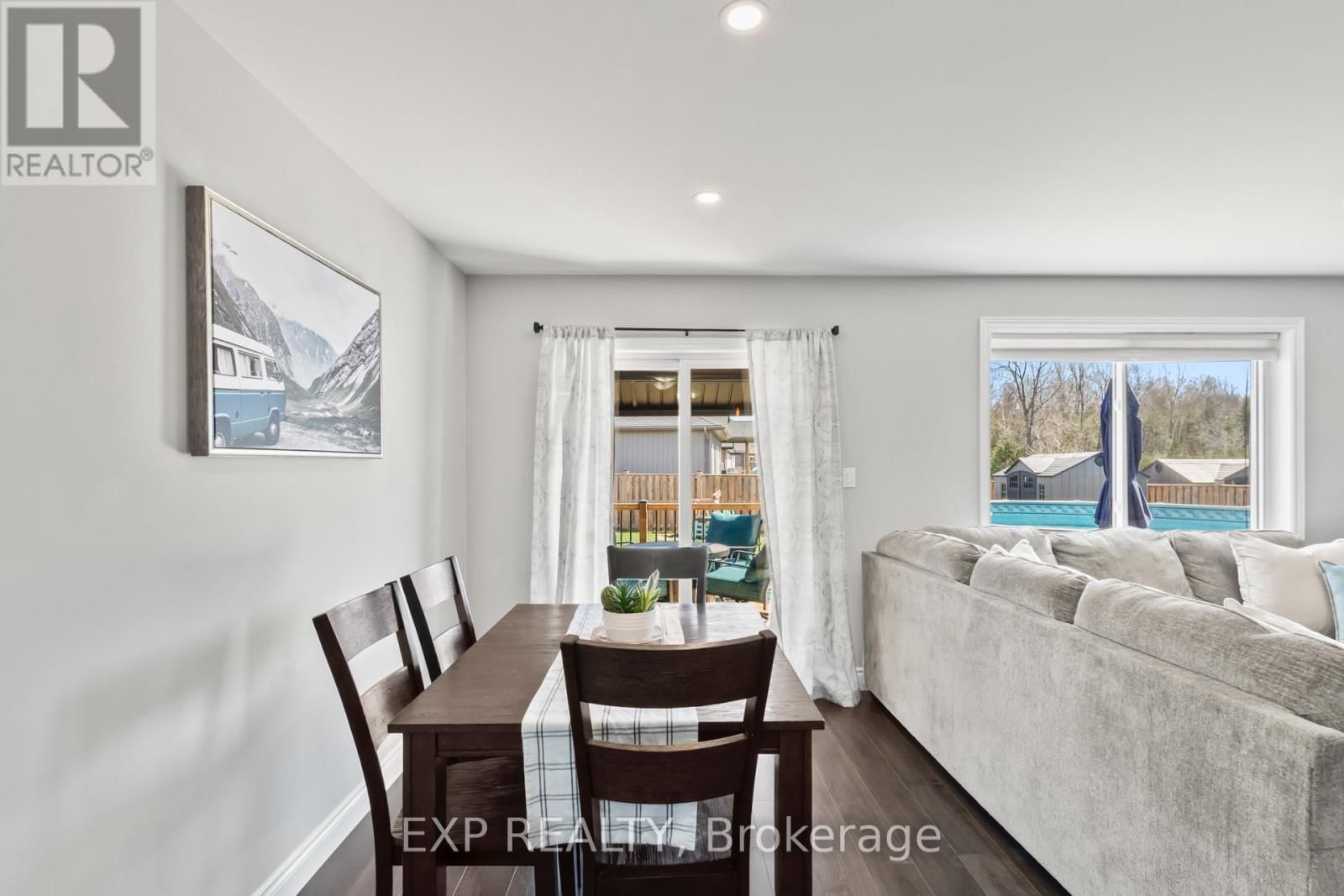 47 BIRCHMOUNT STREET Image 13