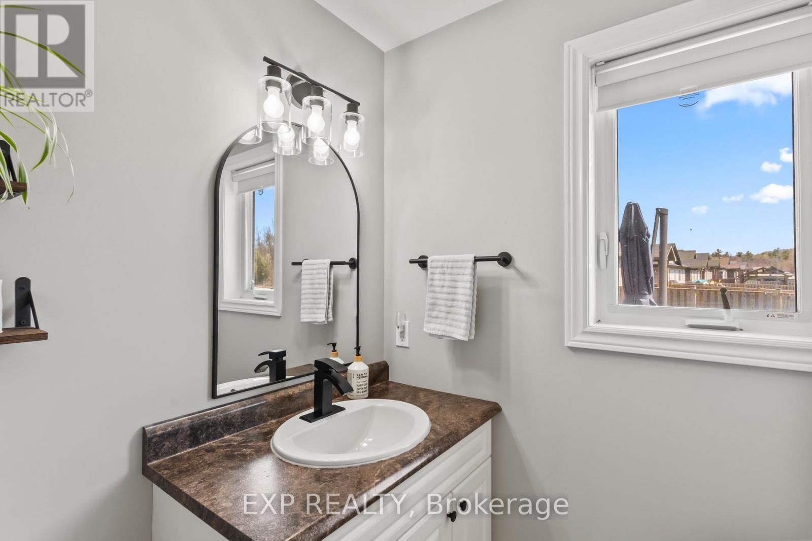 47 BIRCHMOUNT STREET Image 18