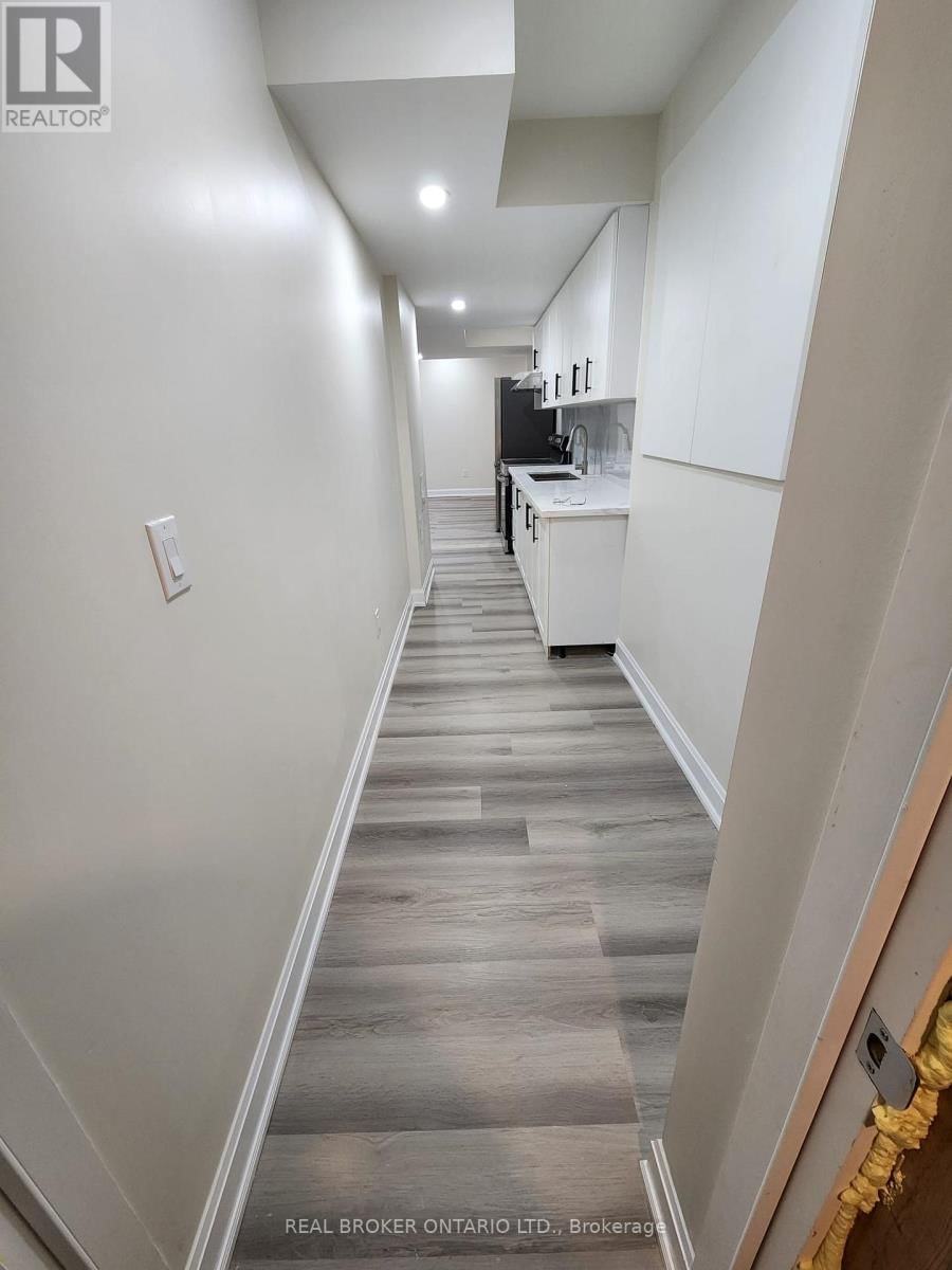 55 HILDRED STREET Image 10