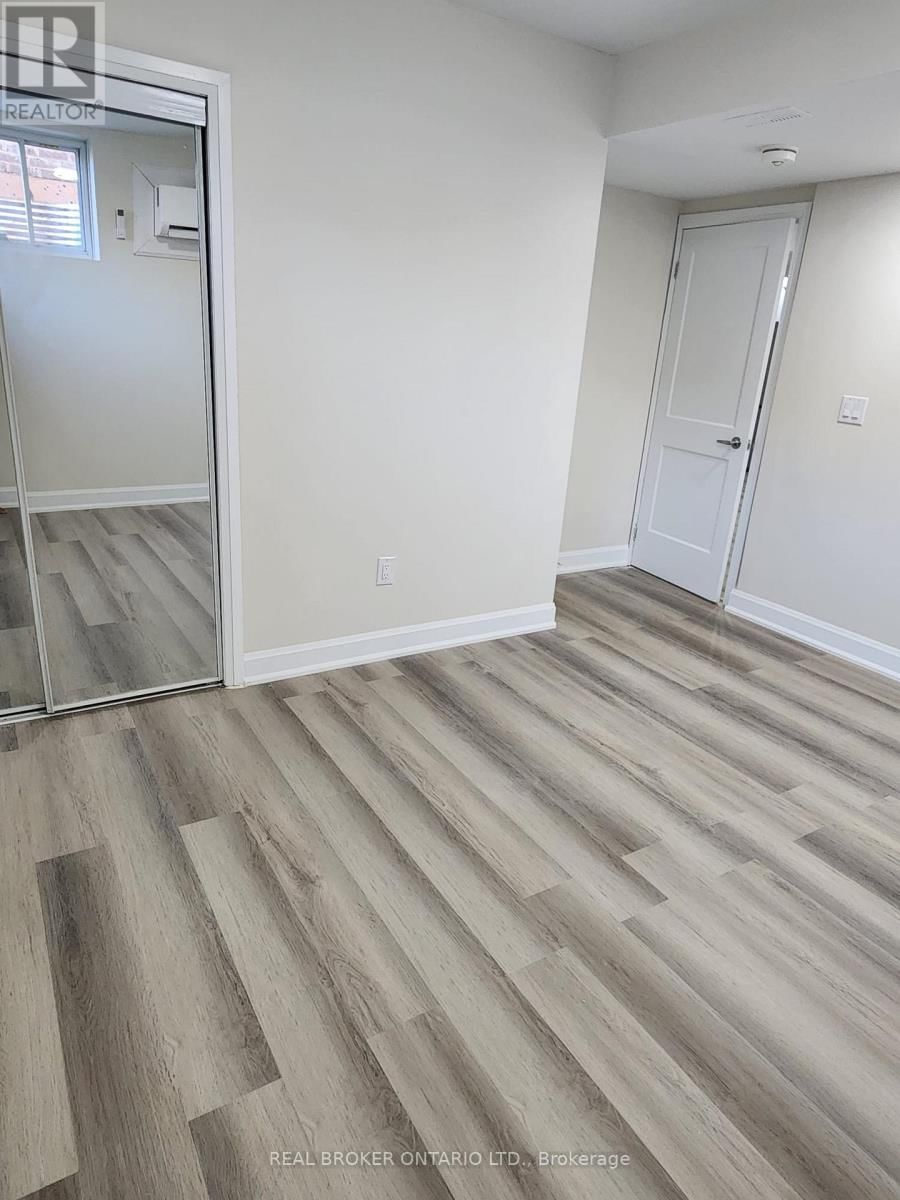 55 HILDRED STREET Image 9