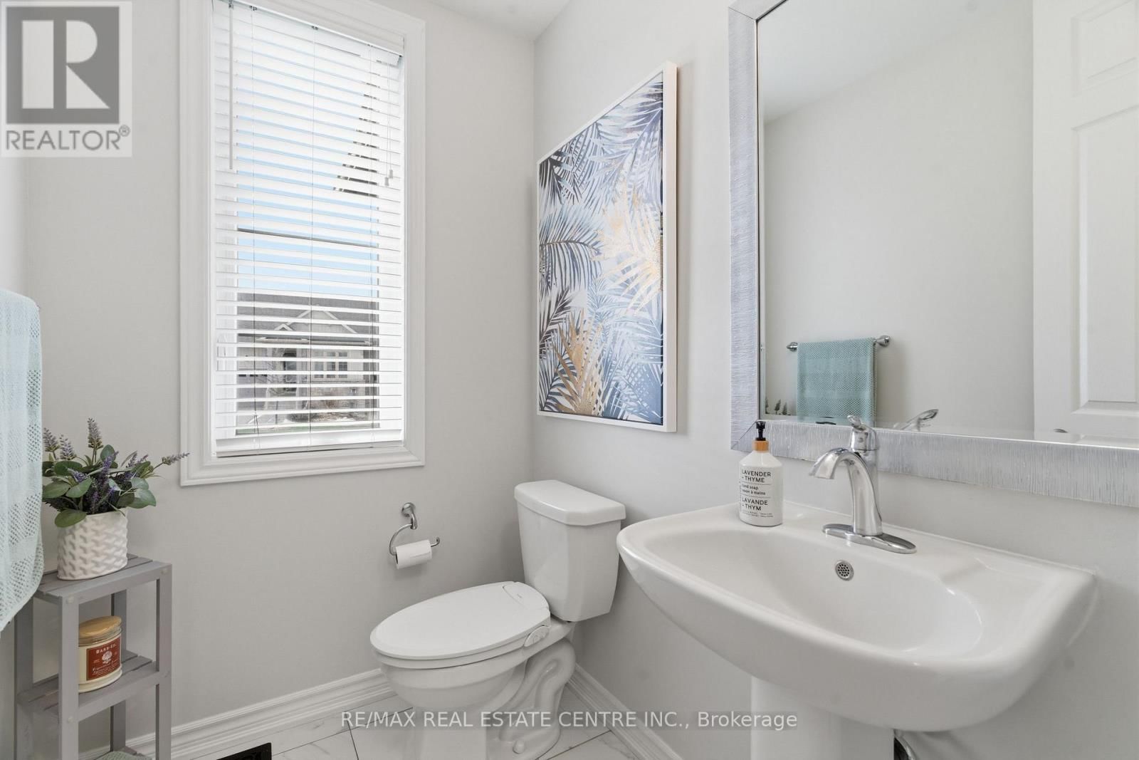 27 GIBBS WAY Image 15