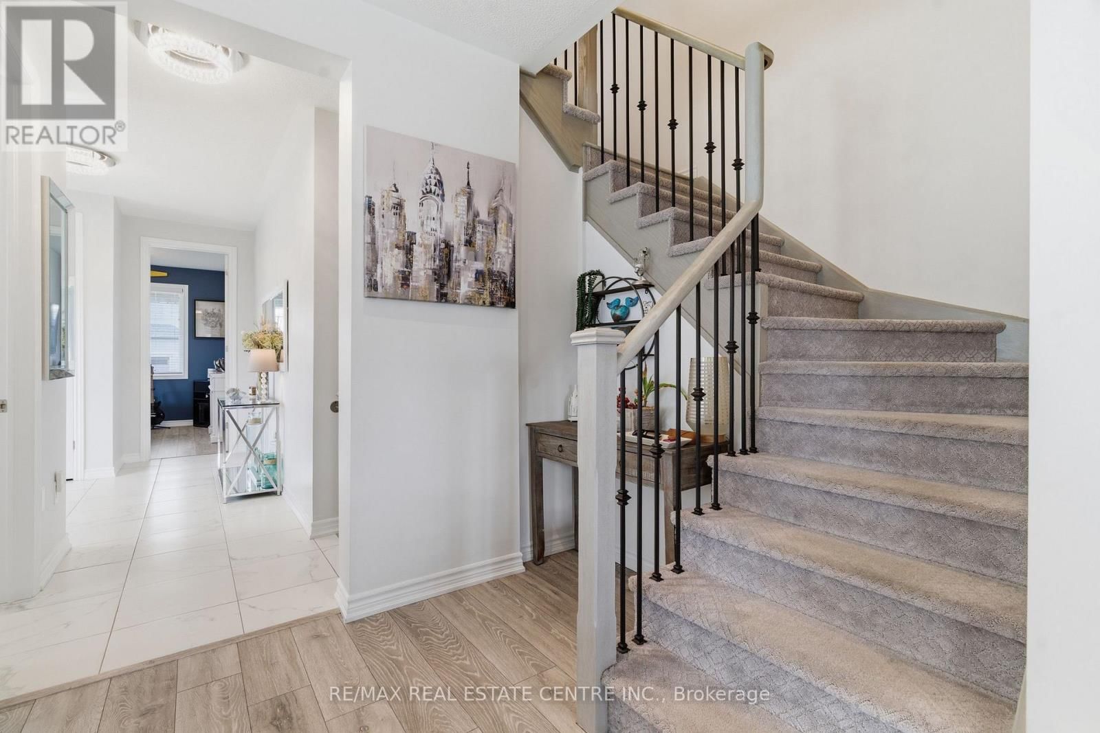 27 GIBBS WAY Image 19