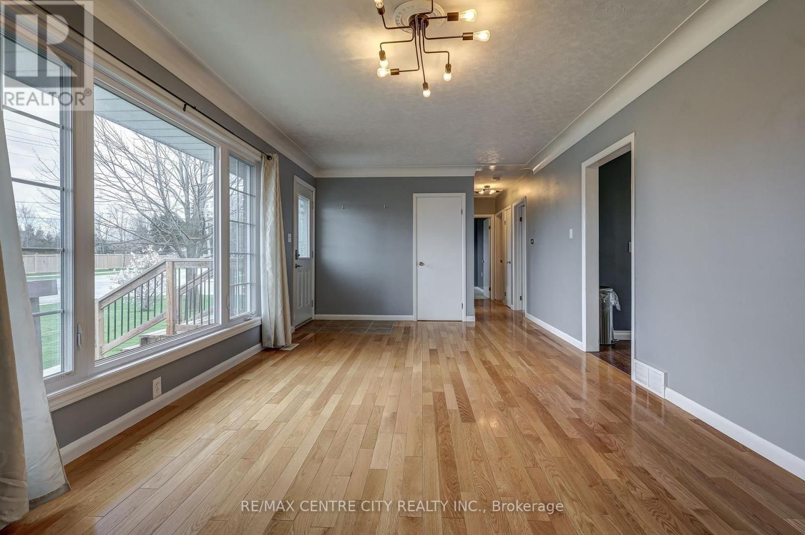 784 ELM STREET Image 2