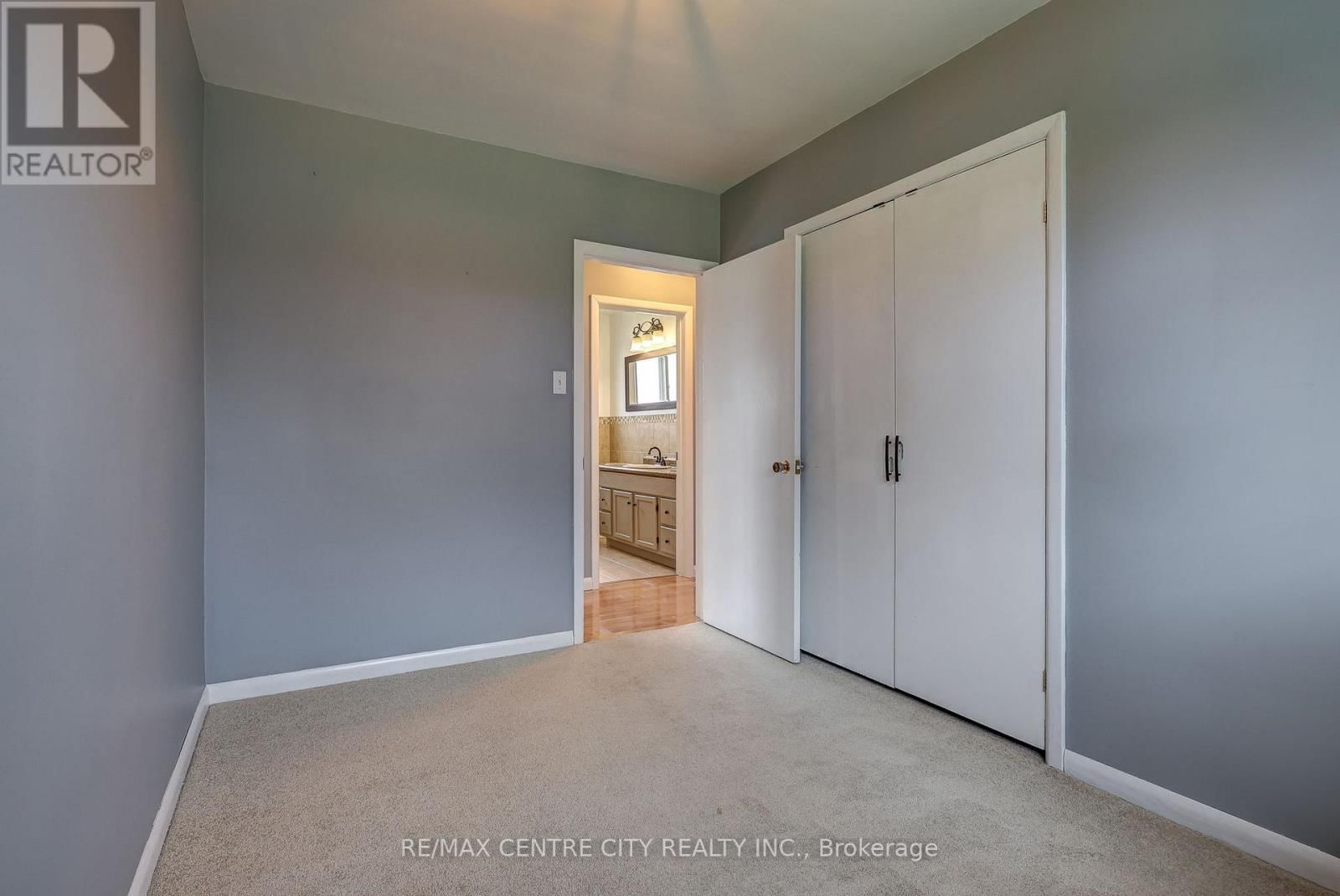 784 ELM STREET Image 7