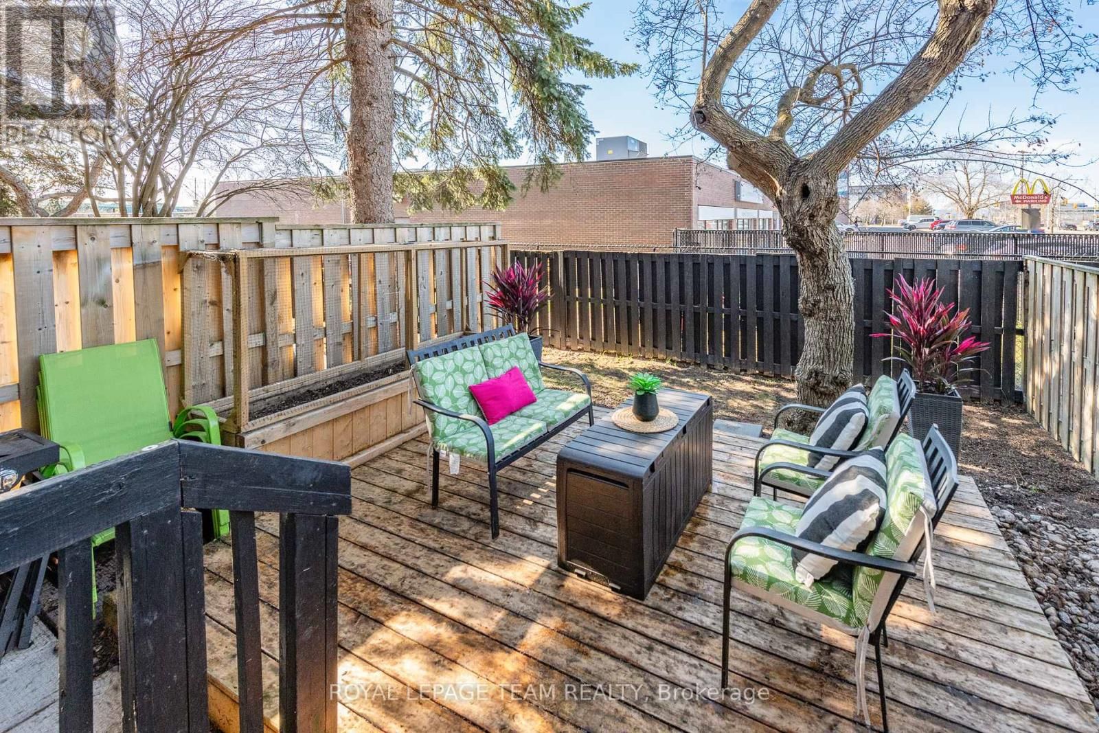 A - 420 MOODIE DRIVE Image 16