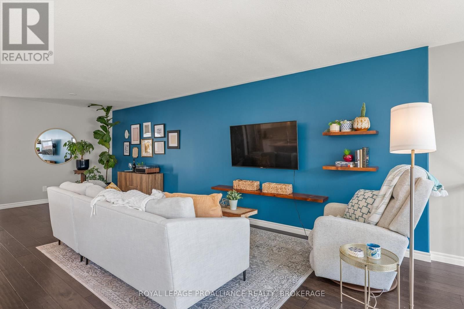 1456 MONARCH DRIVE Image 11