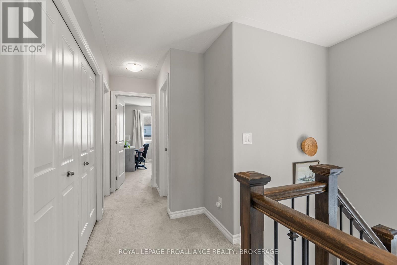 1456 MONARCH DRIVE Image 24