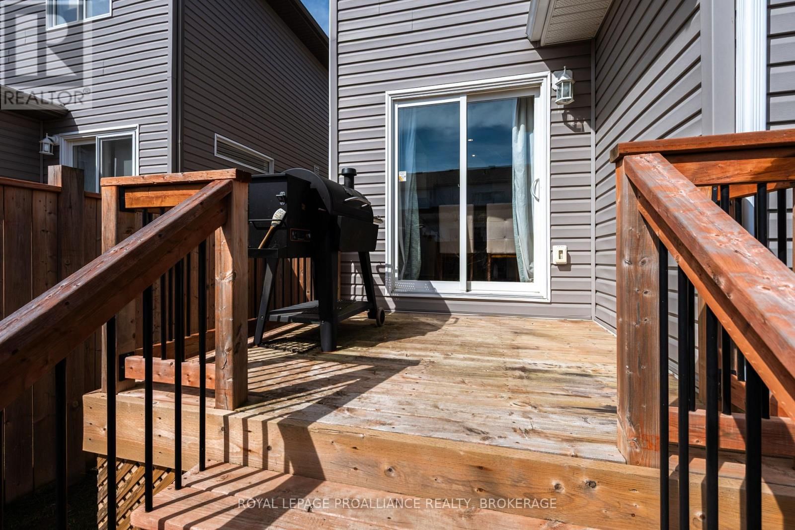 1456 MONARCH DRIVE Image 36