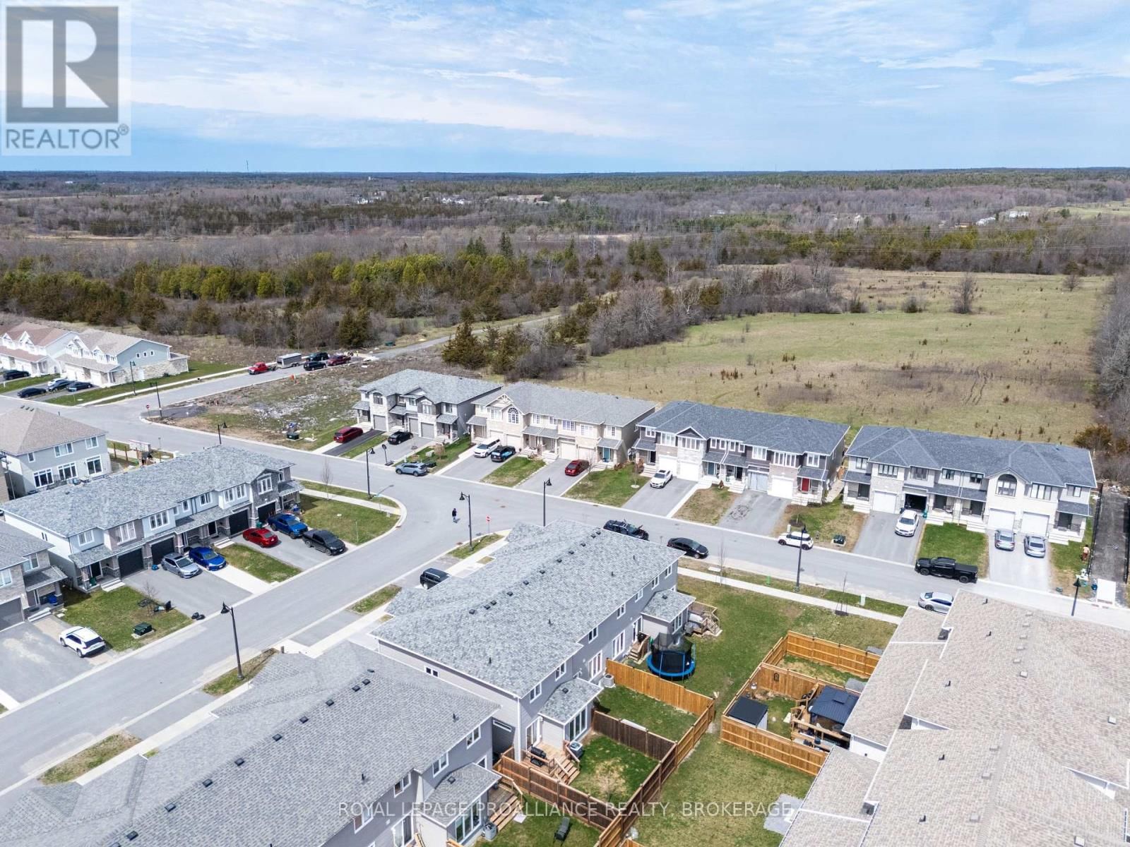 1456 MONARCH DRIVE Image 43