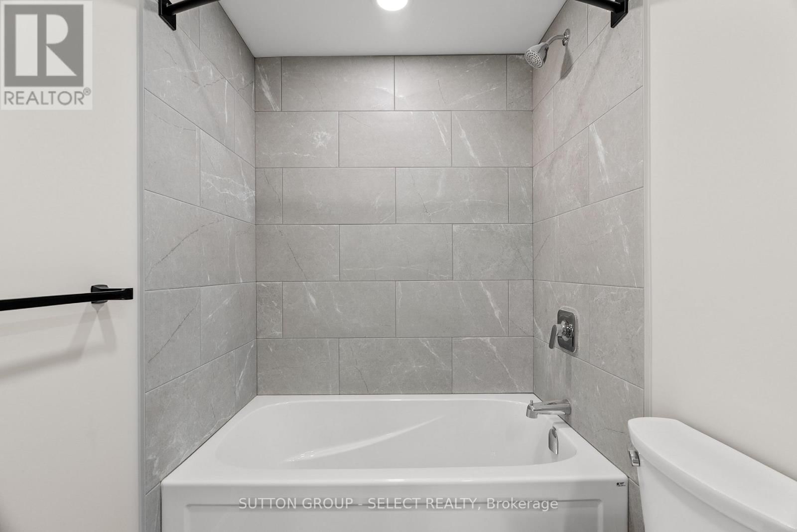 101 - 76 HAMILTON STREET Image 13