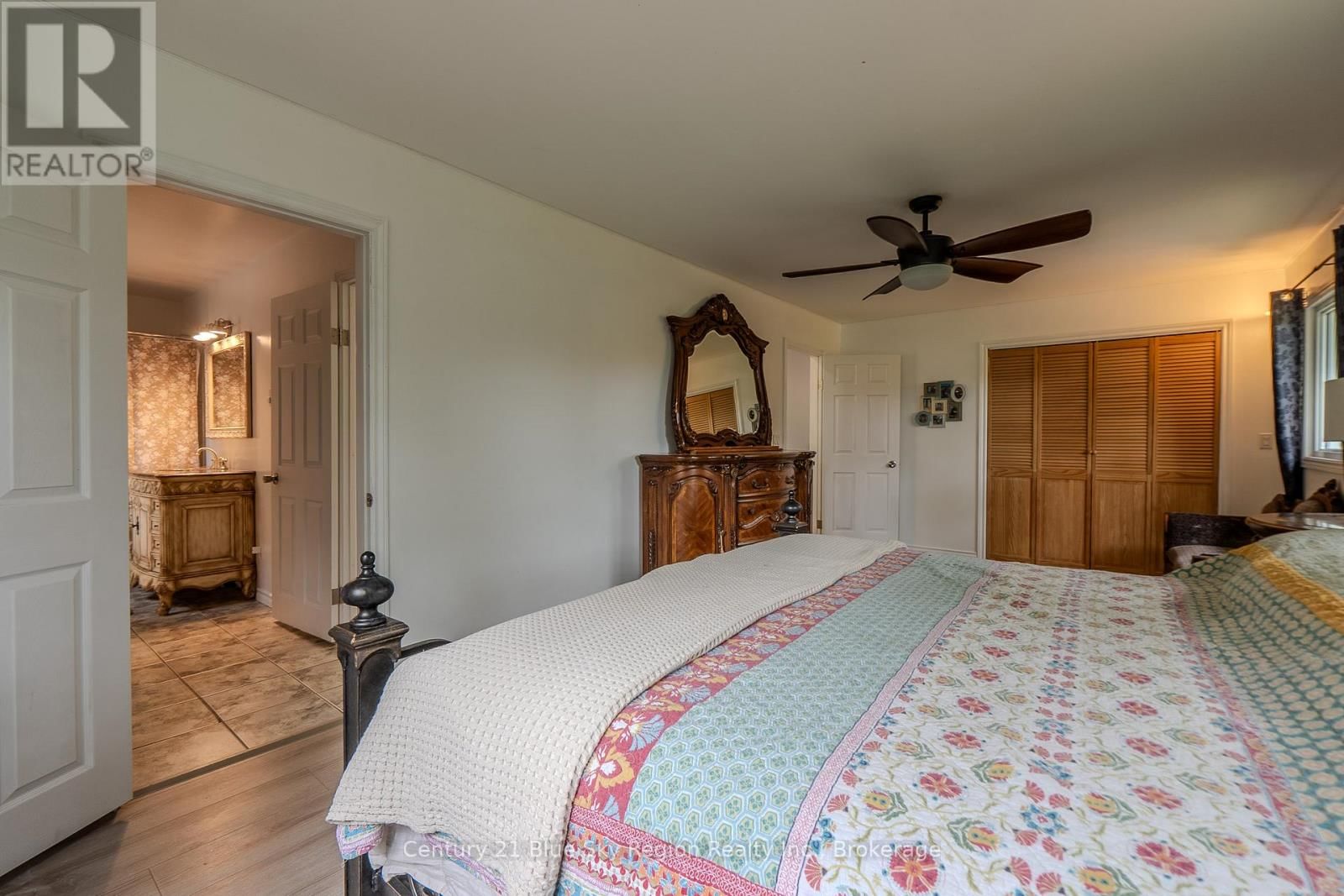 525 MAPLE ROAD Image 33