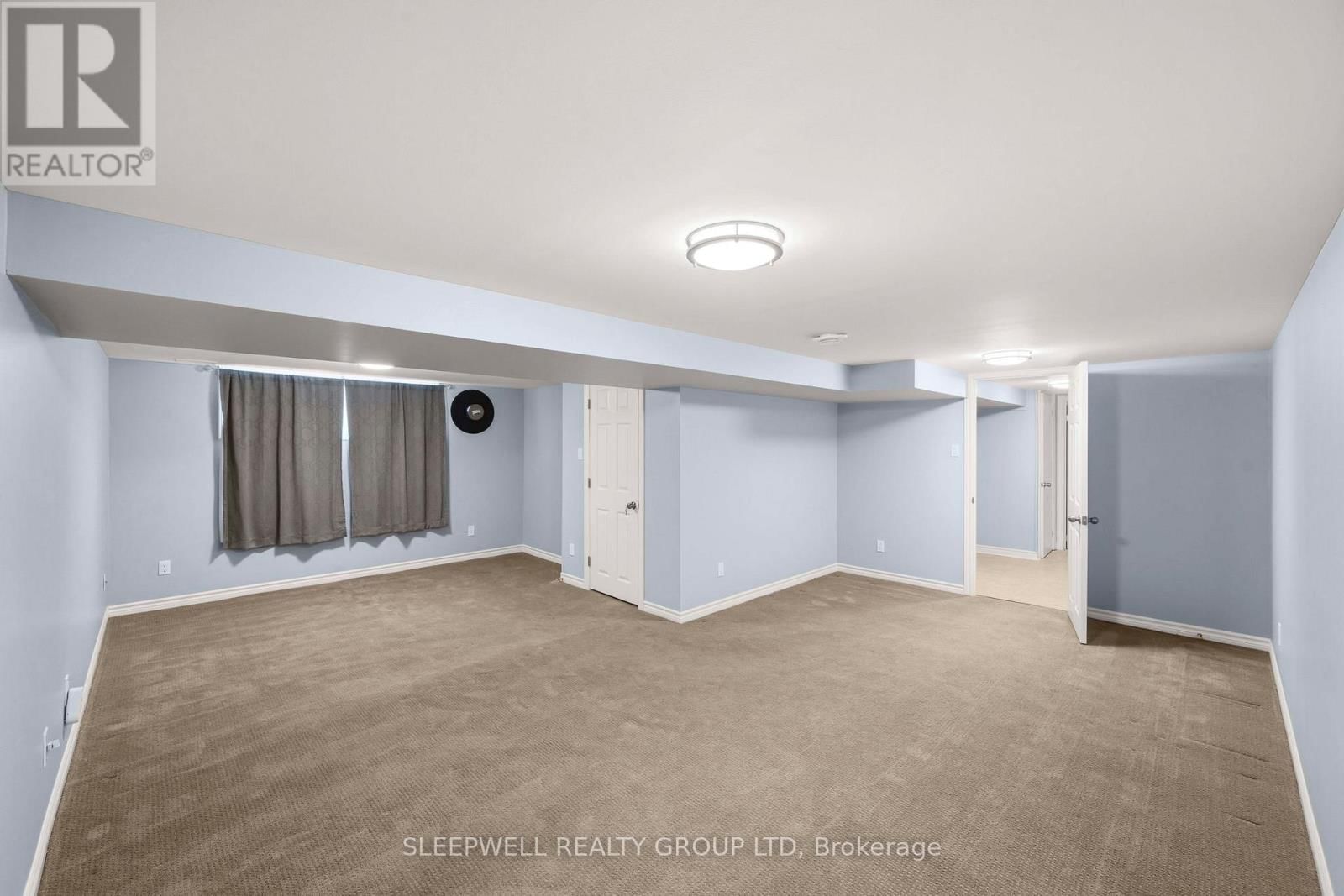 25 BASSWOOD AVENUE Image 20