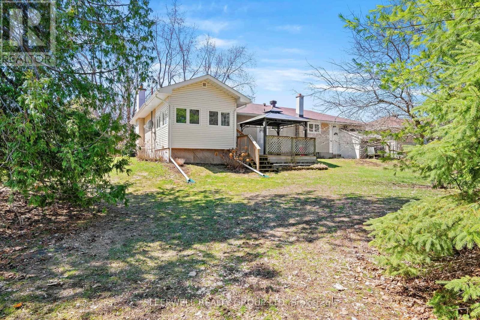 25 BASSWOOD AVENUE Image 26