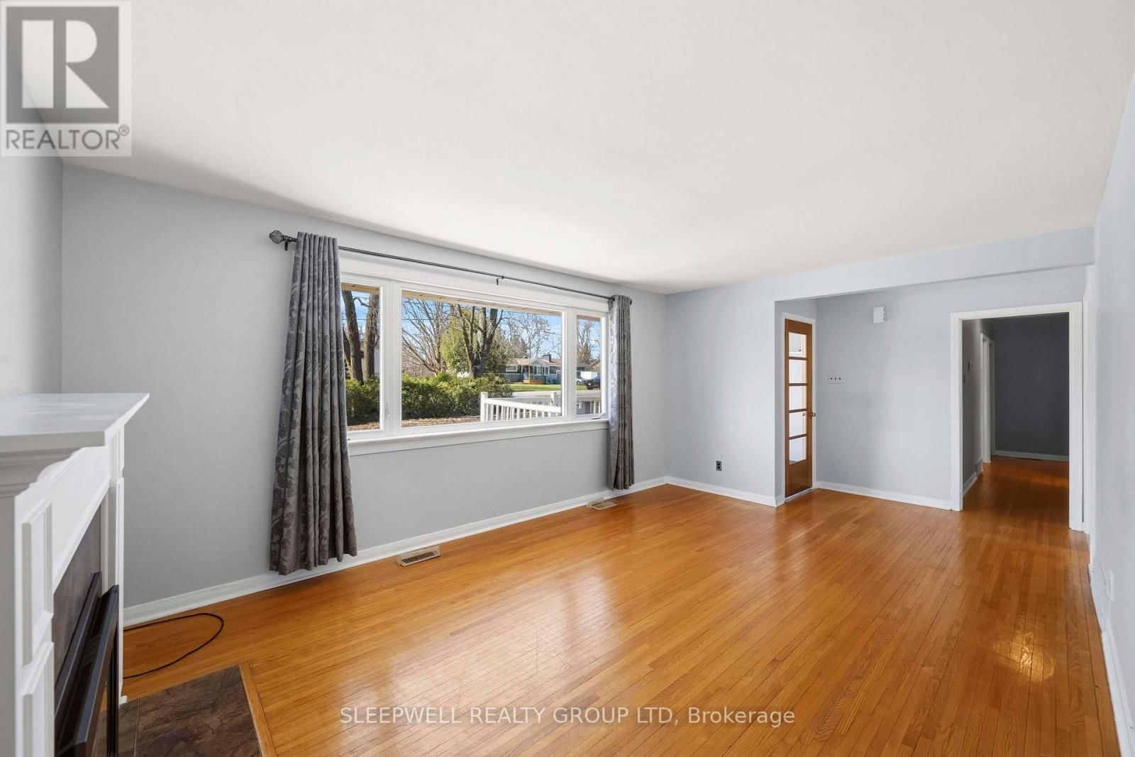 25 BASSWOOD AVENUE Image 9