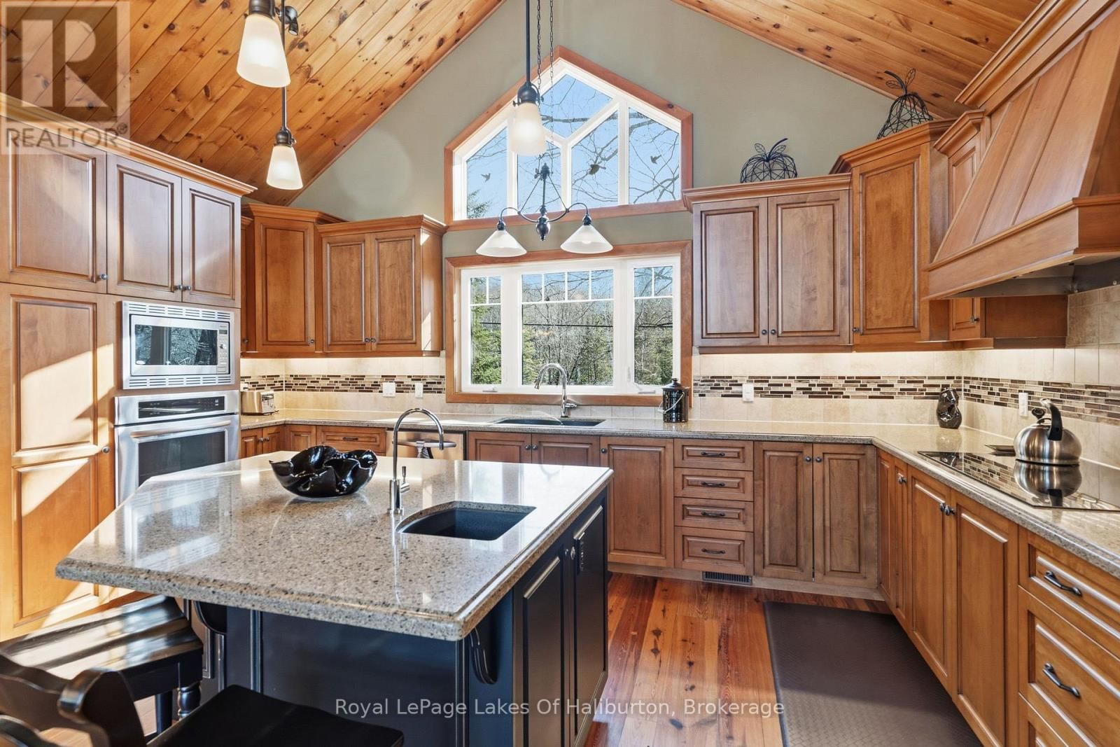 1128 ARGILLITE ROAD Image 12