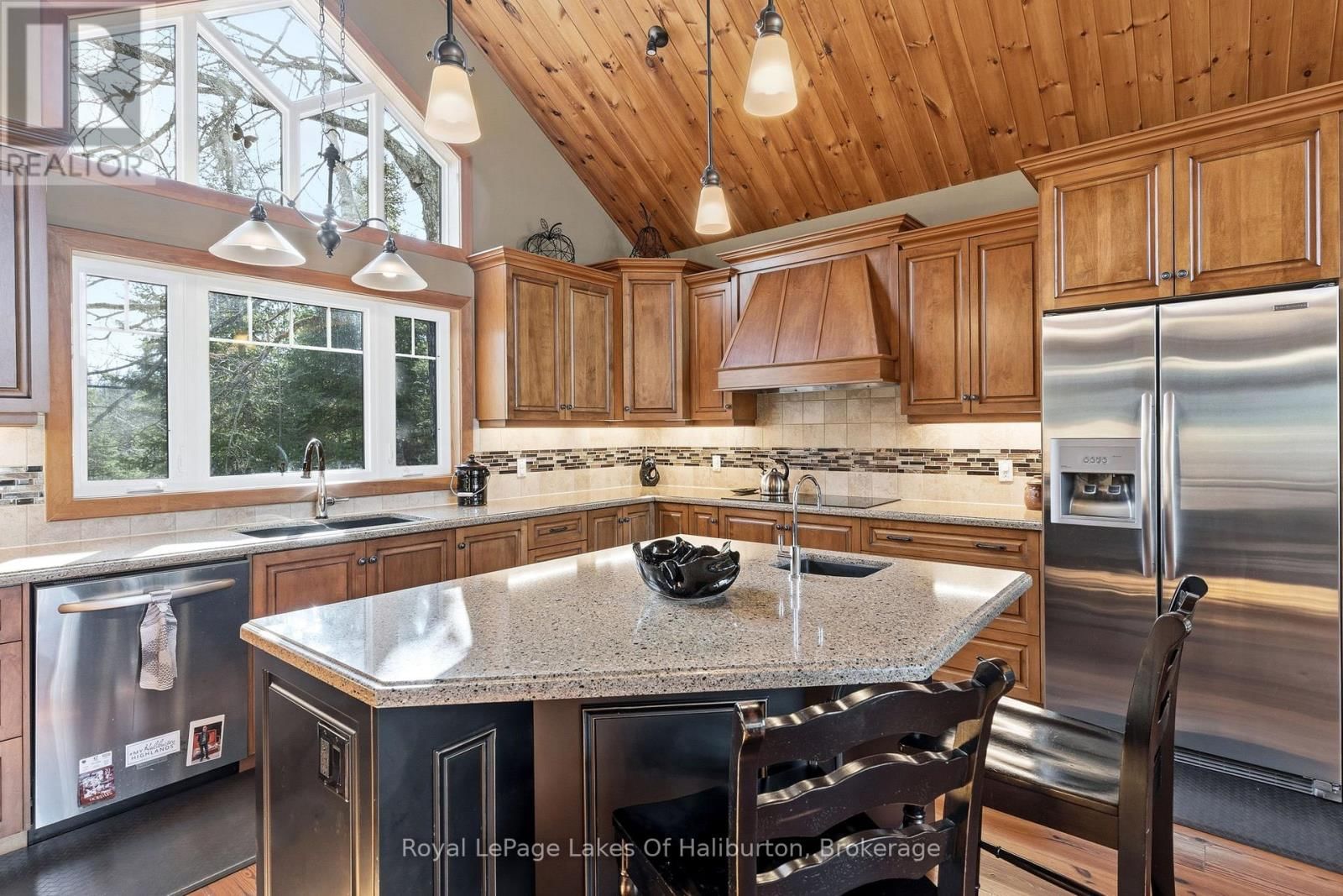 1128 ARGILLITE ROAD Image 13