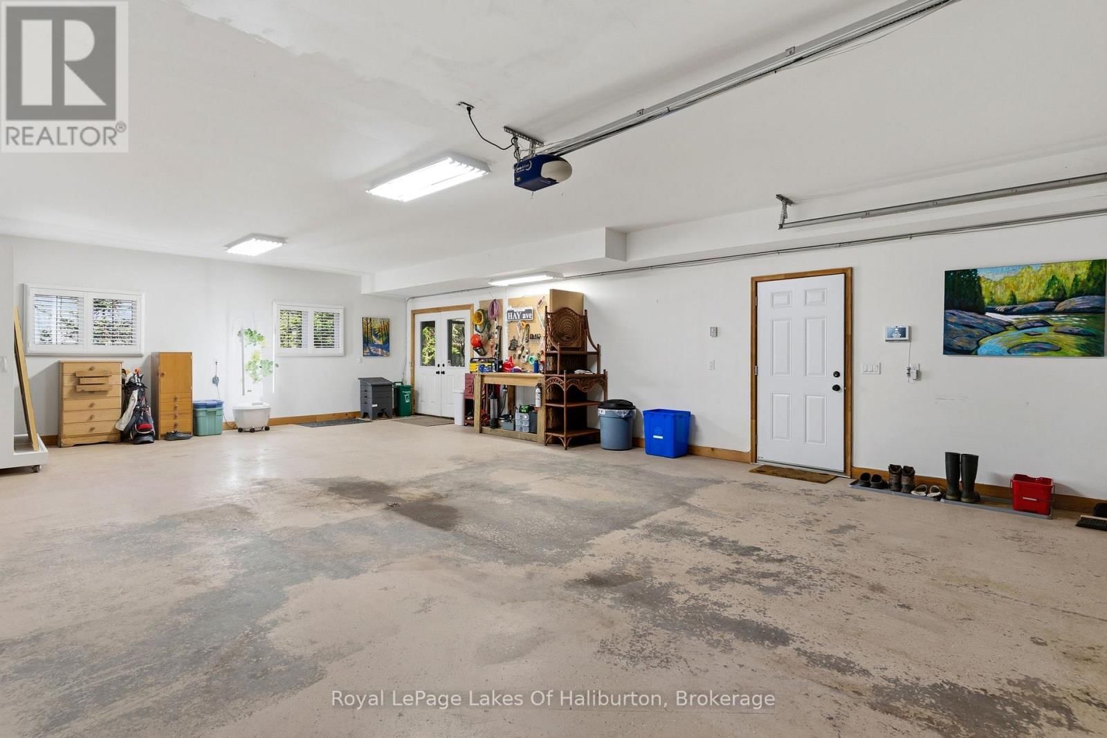 1128 ARGILLITE ROAD Image 27